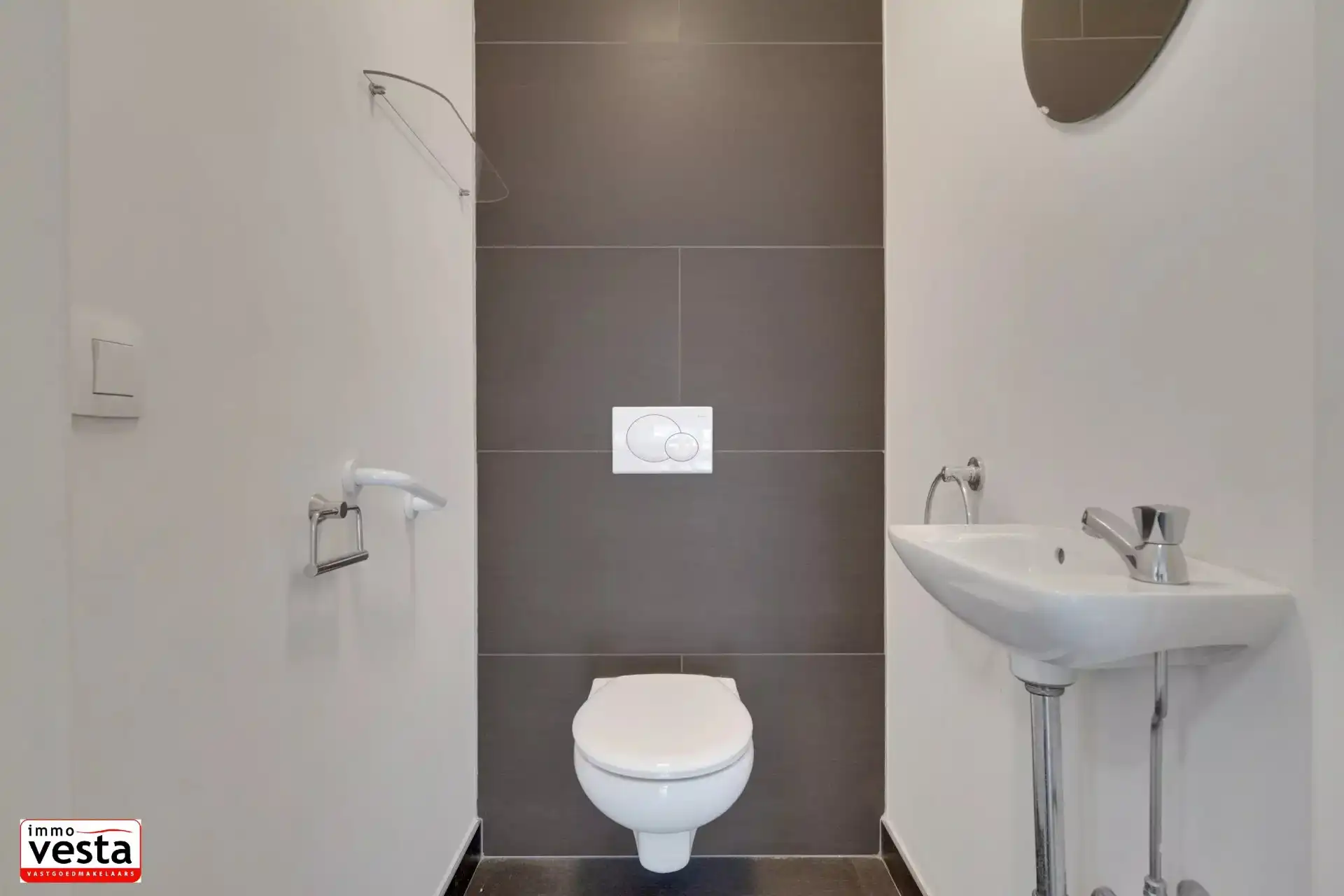 Modern appartement met 2 slaapkamers foto 10