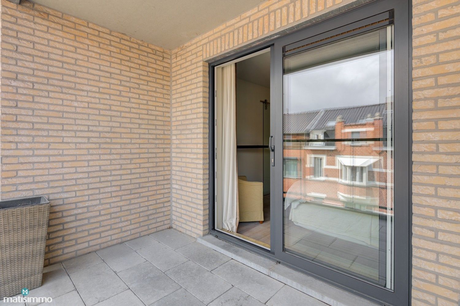 ROYAAL APPARTEMENT MET RUSTIG INTERIEUR VOORZIEN VAN 3 SLAAPKAMERS, 2 BADKAMERS EN 2 TERRASSEN NABIJ CENTRUM HASSELT foto 25