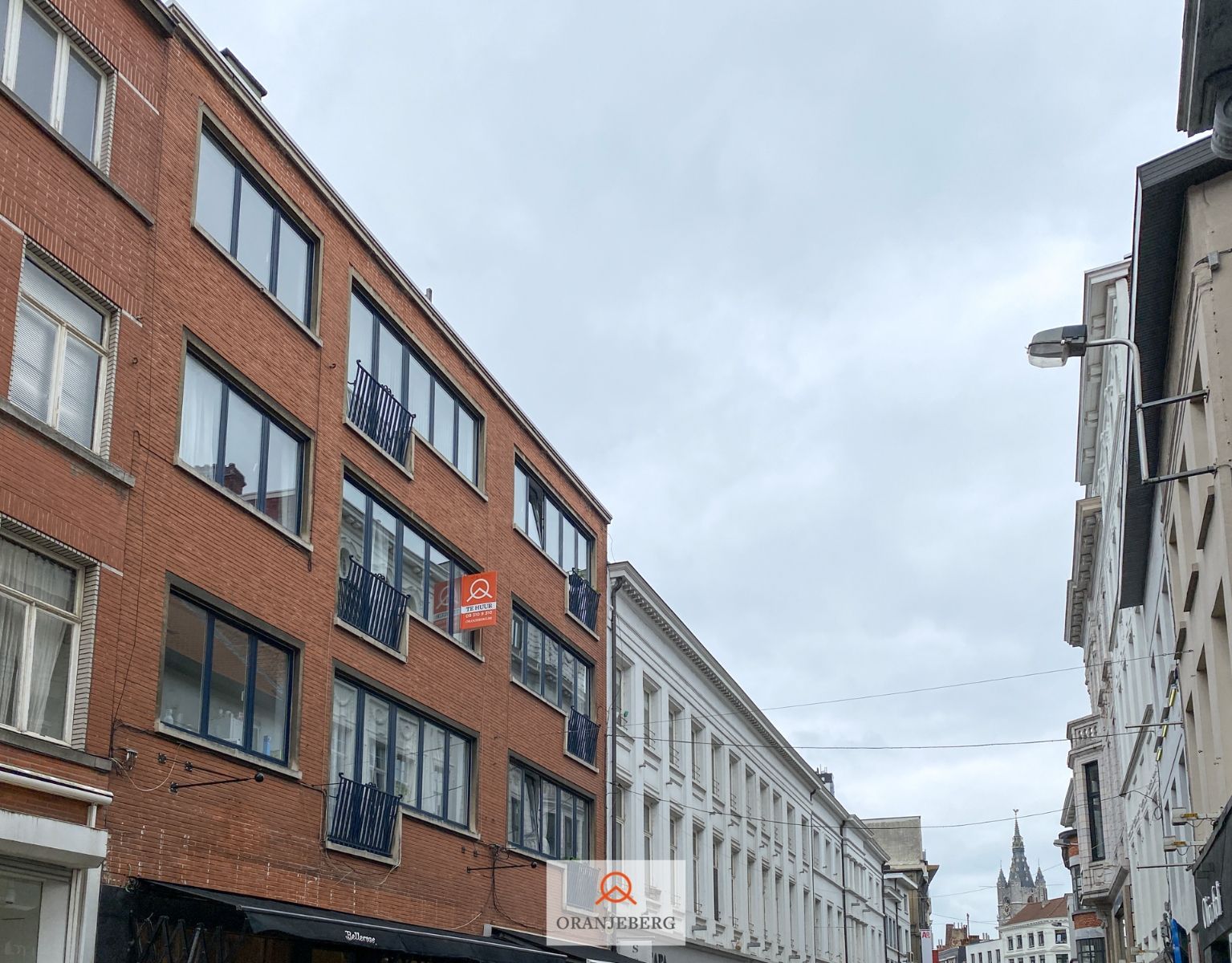 Ruim twee-slaapkamer appartement in Kortedagsteeg foto 23