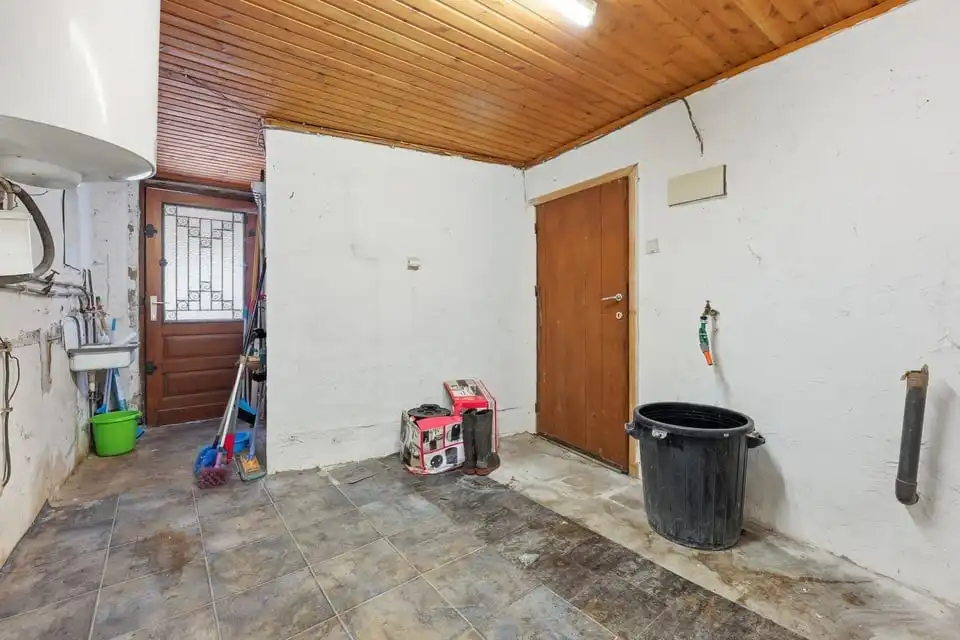 RUIM TE RENOVEREN PAND MET UITZONDERLIJK POTENTIEEL IN RIEMST foto 9