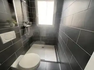  Ruime flat met terras in kleinschalige residentie in hartje Oostende. foto 8