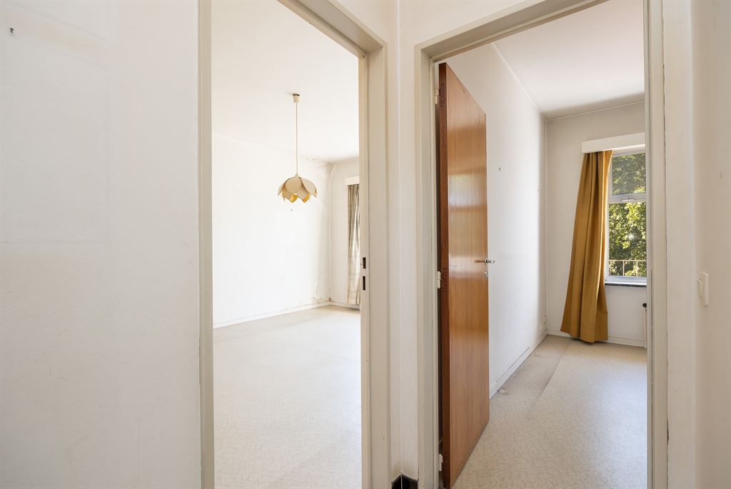 Te renoveren appartement met autostaanplaats foto 10