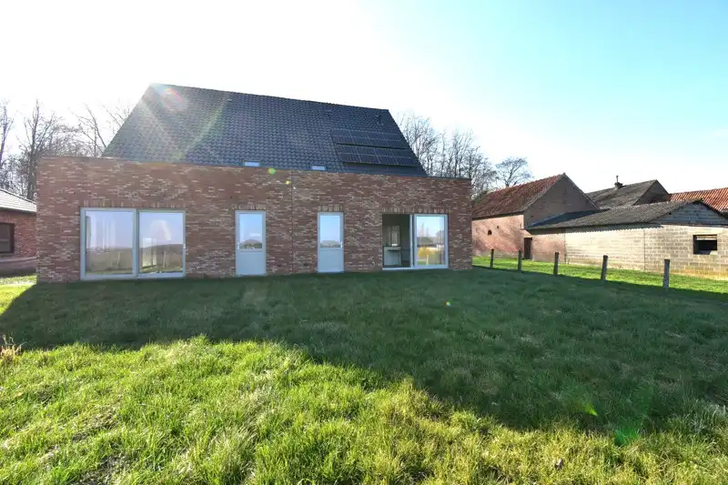 PRACHTIGE NIEUWBOUWWONING MET ZICHT OP DE VELDEN. foto 11