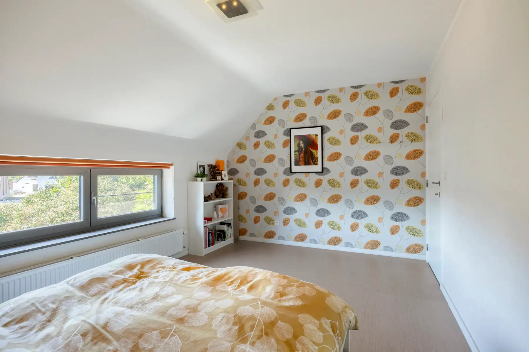 Instapklare HOB met 5 kamers + bureau, en aangename tuin! foto 18