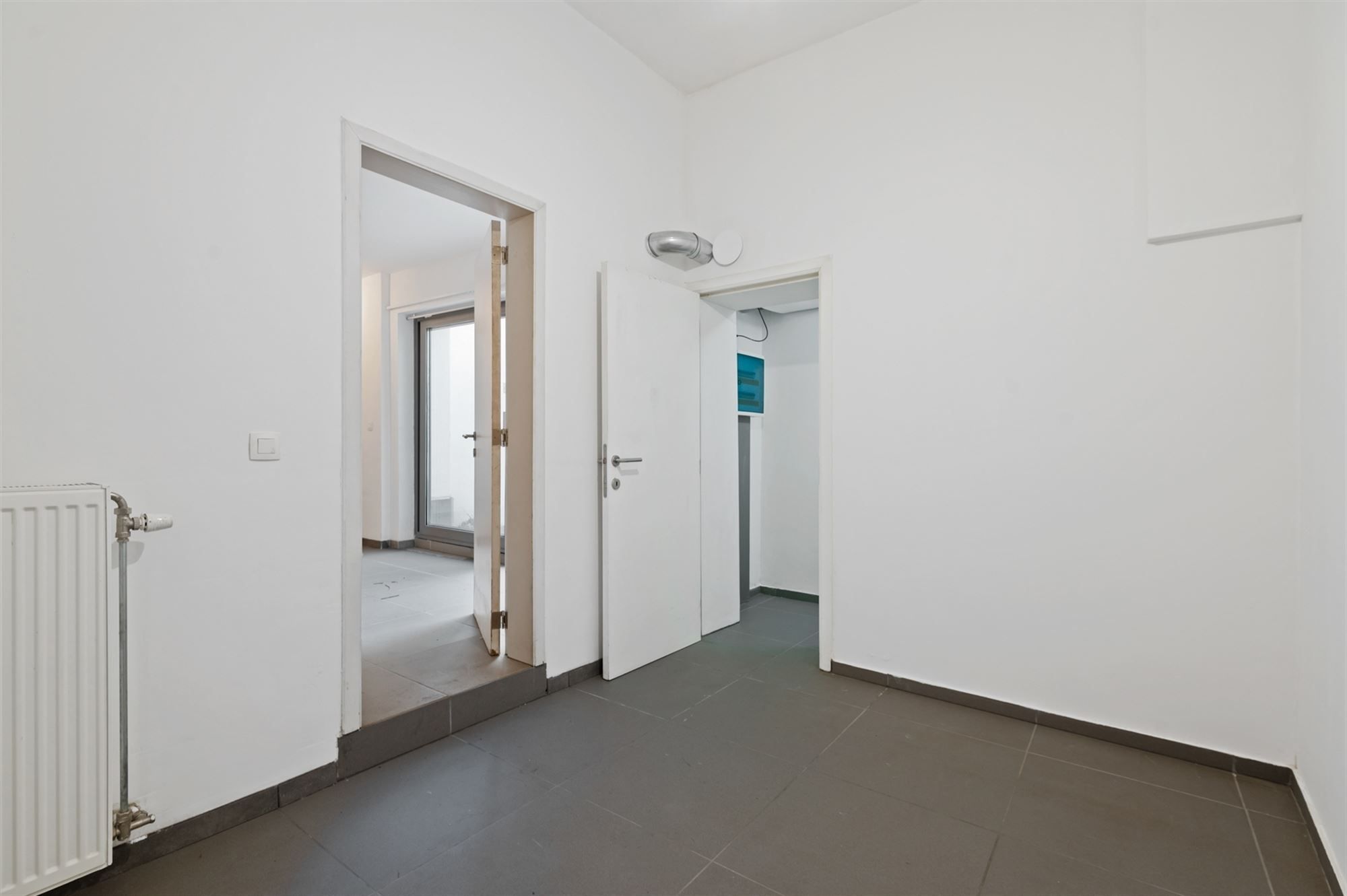 Gelijkvloers appartement met ruim terras foto 8