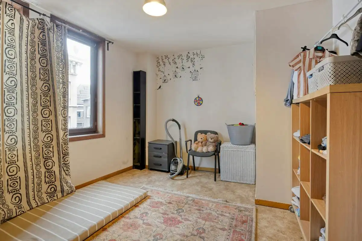Veelzijdige opbrengsteigendom of woning in Gent te koop! foto 8