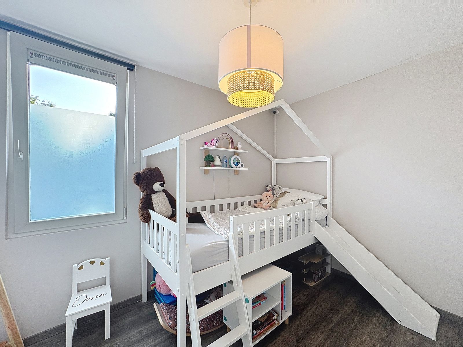 Instapklare stadswoning met 3 ruime slpk en zonnig terras! foto 12