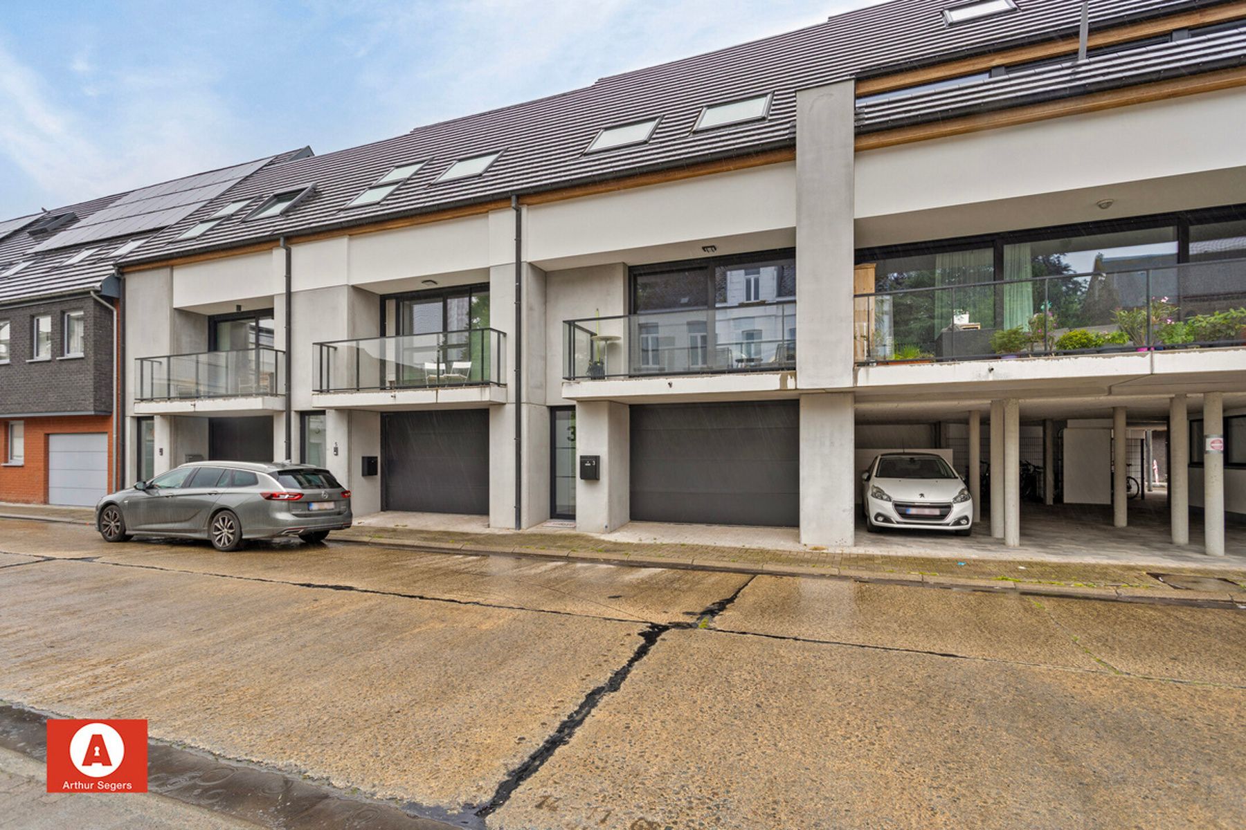 Energiezuinige woning met 3 slaapkamers en ruime garage foto 2