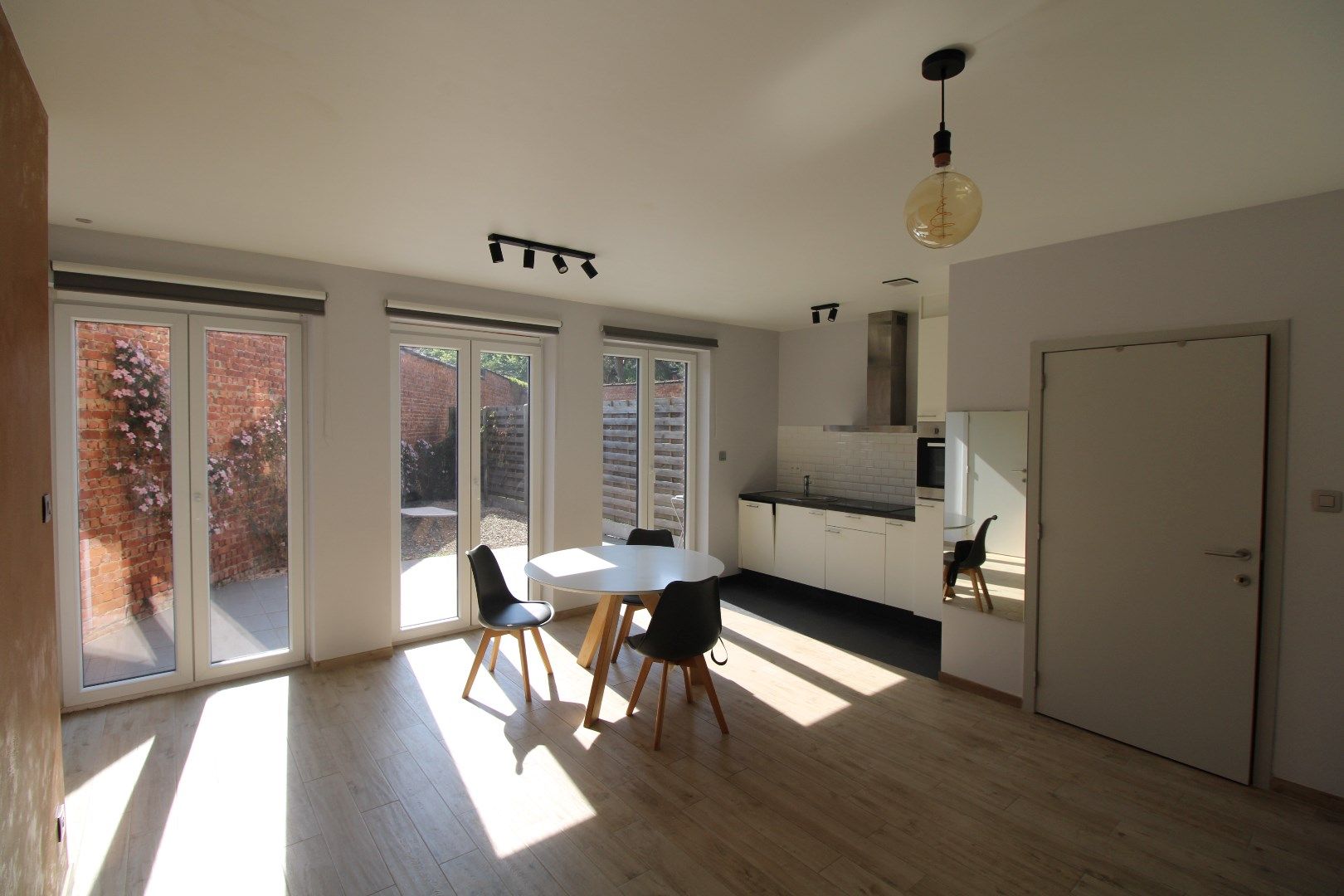 Studio op het gelijkvloers foto 2