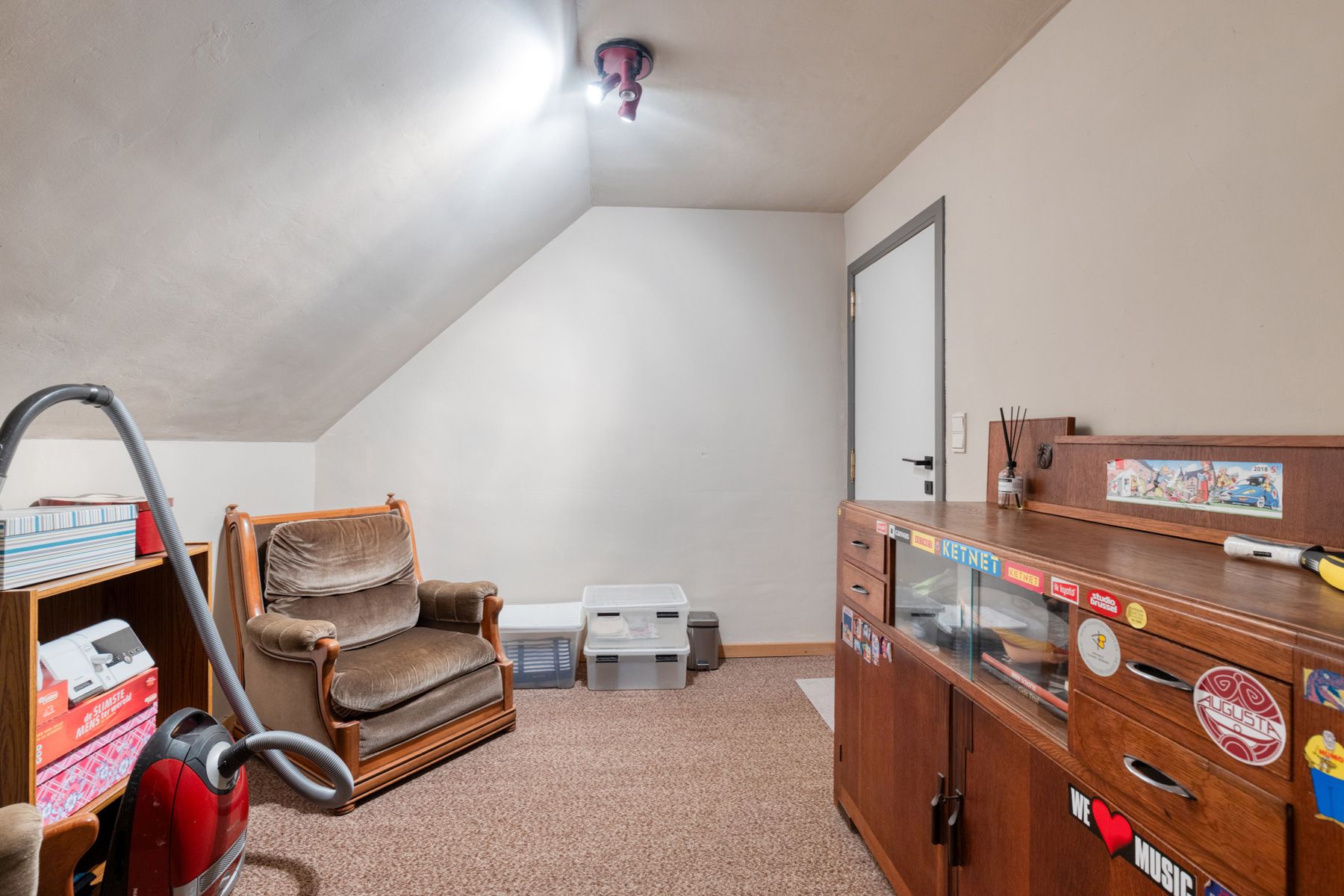 *** ONDER COMPROMIS *** foto 22