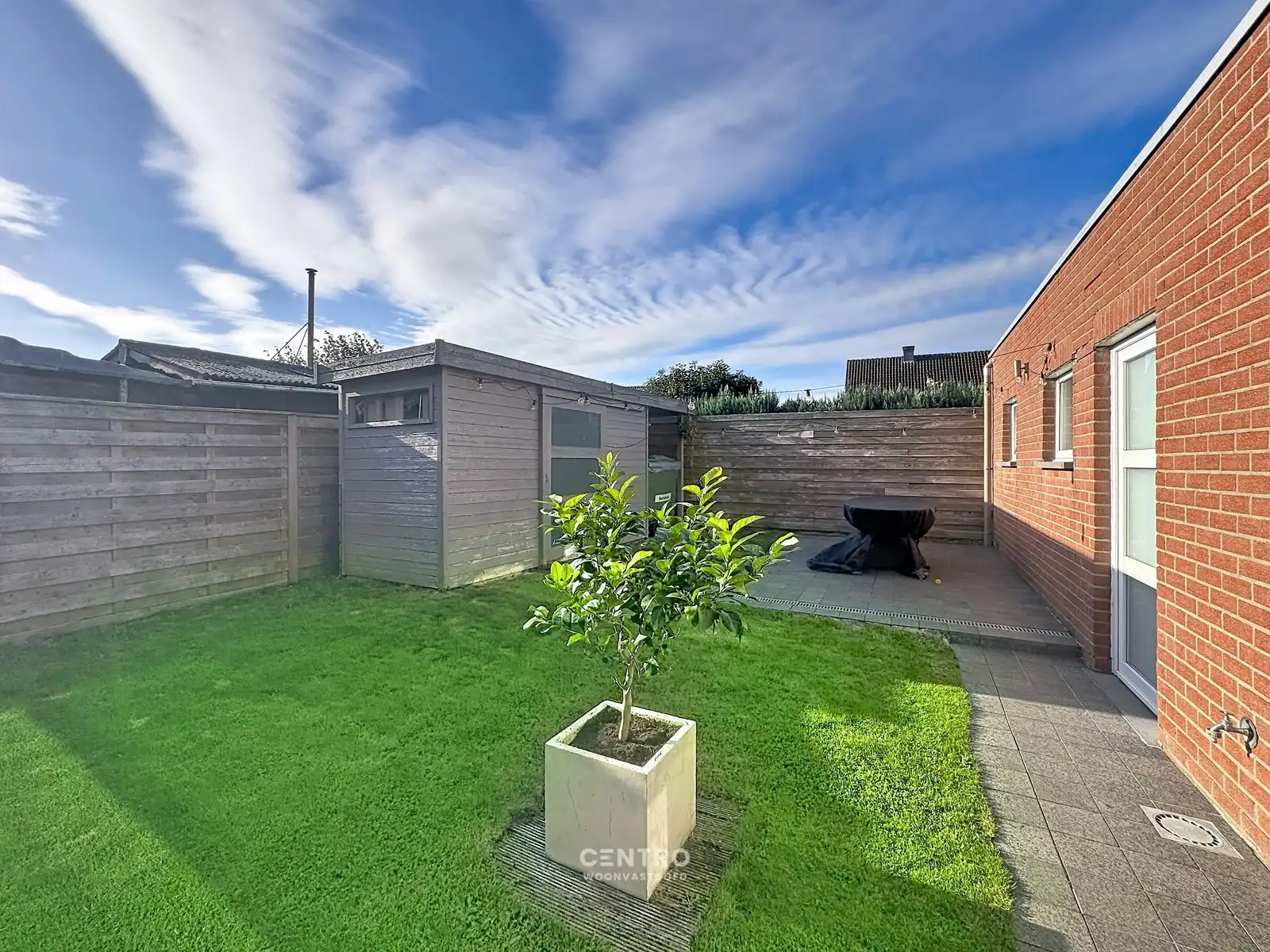 INSTAPKLARE woning met 4 slpks en ZUIDger. tuin! foto 19