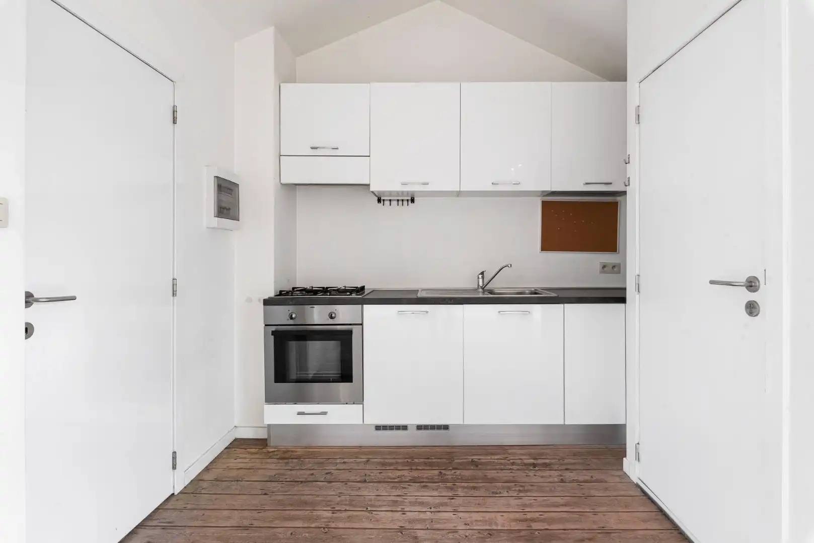 Charmante studio op een zucht van het KMSKA foto 3