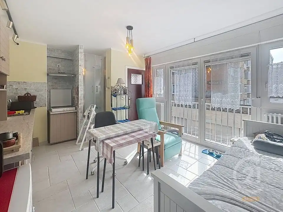 Gezellige en lichtrijke studio in Westende-Bad foto 5