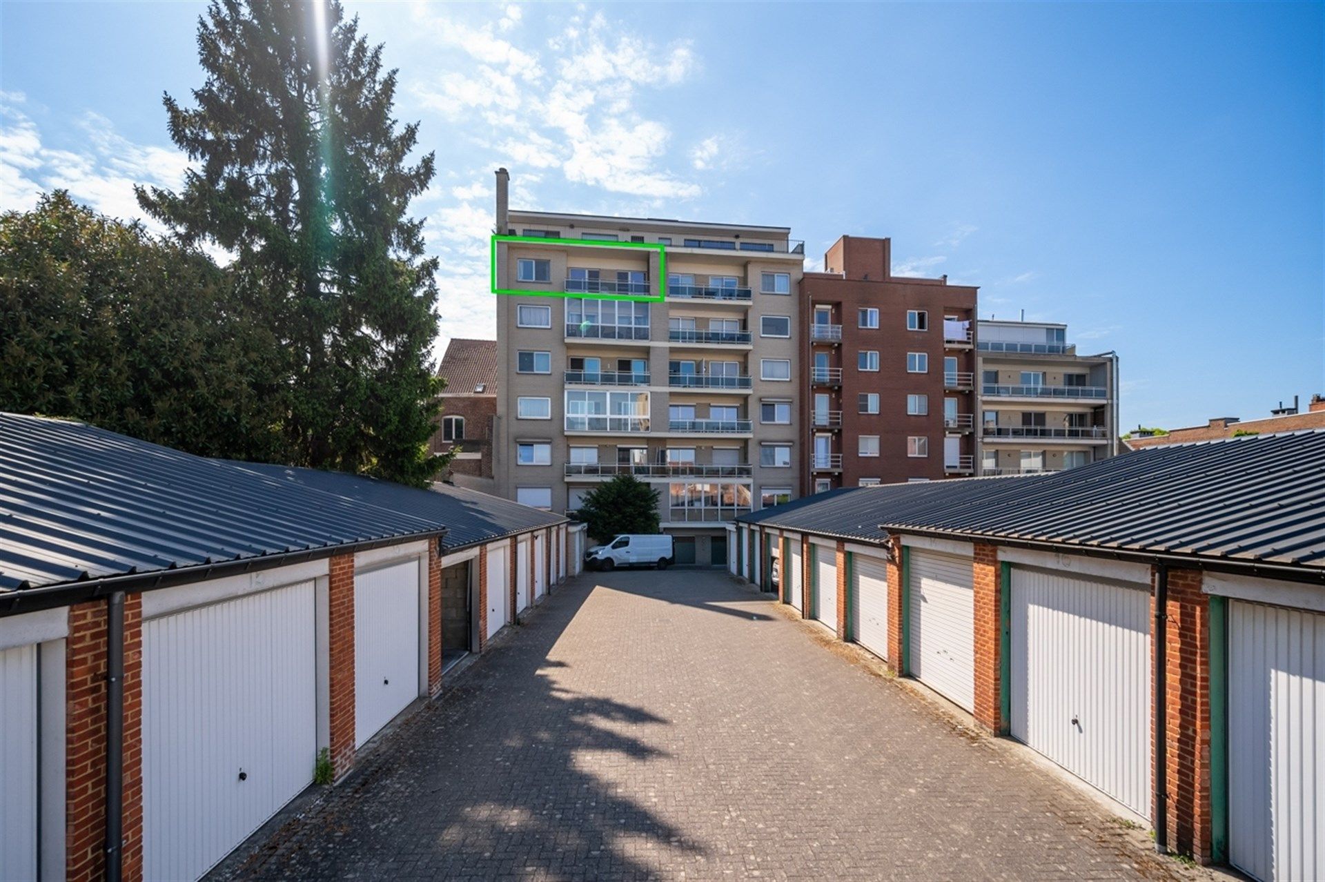 Ruim appartement met zicht op stadspark van Aalst foto 14