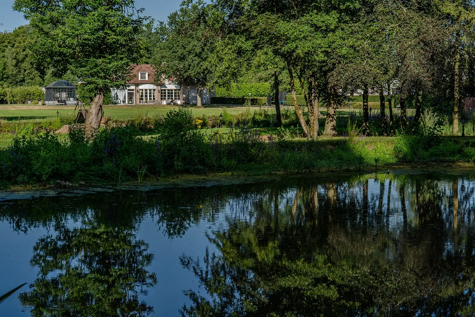 Exclusief landgoed op ± 2 hectare, grenzend aan natuurgebied De Wijers foto 8