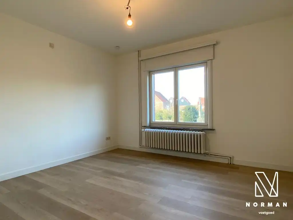 Charmante rijwoning op een boogscheut van het centrum Kuurne te huur foto 10