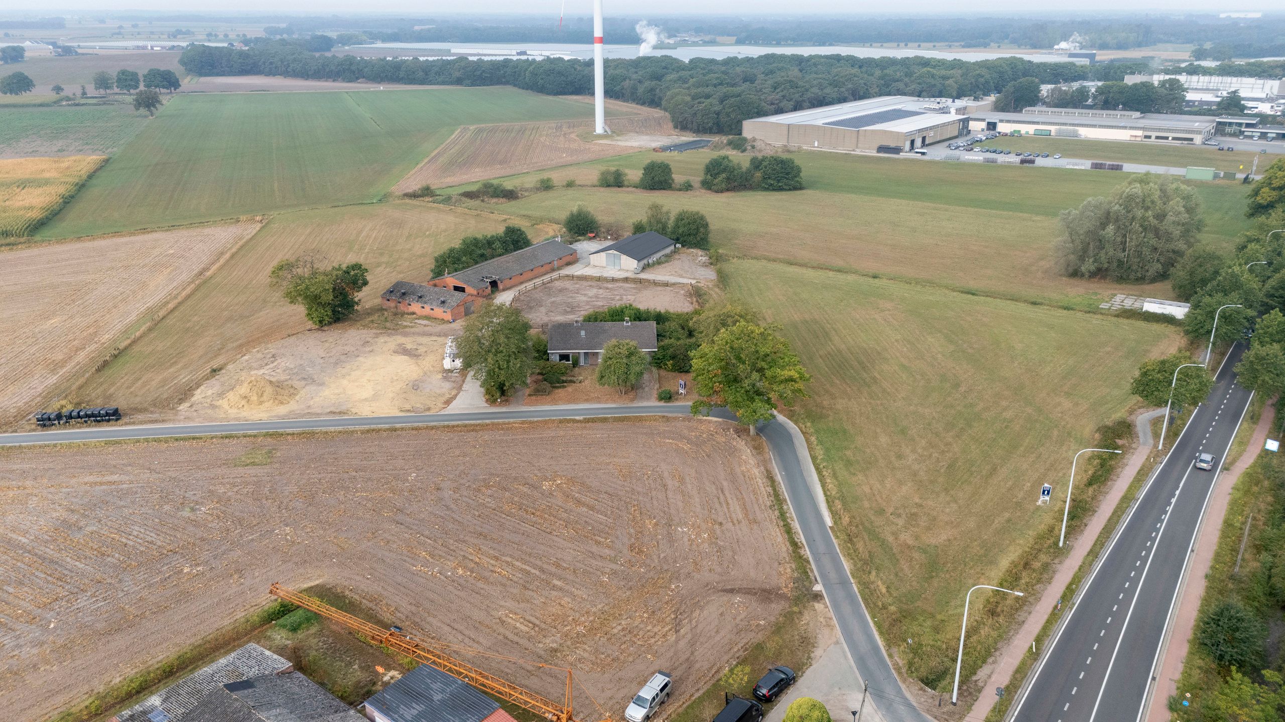 Vrijstaande zonevreemde woning met paardenstal op ca. 20.000 m² te Meer foto 17