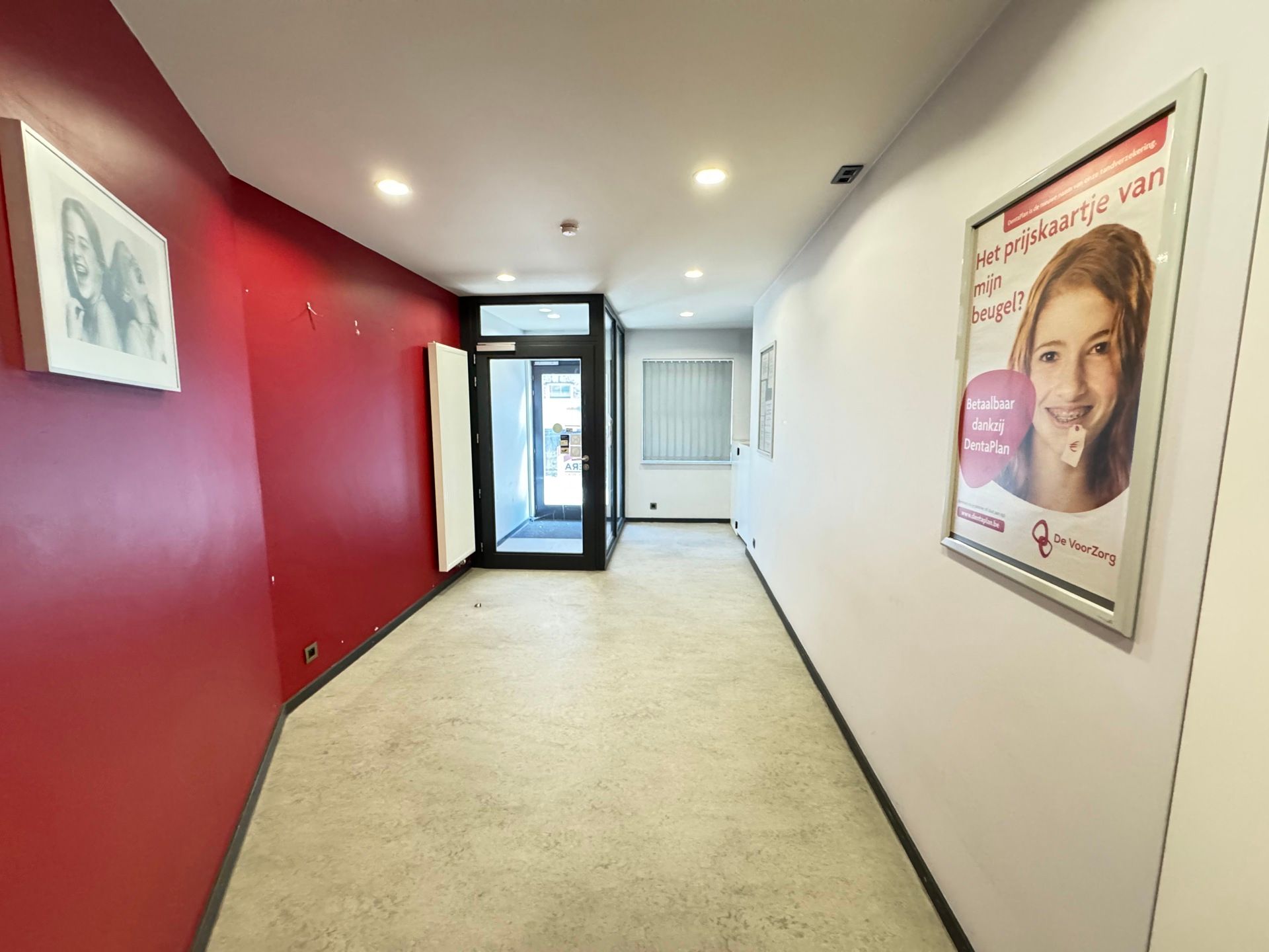 Instapklaar handelspand met praktijkruimte achteraan foto 3