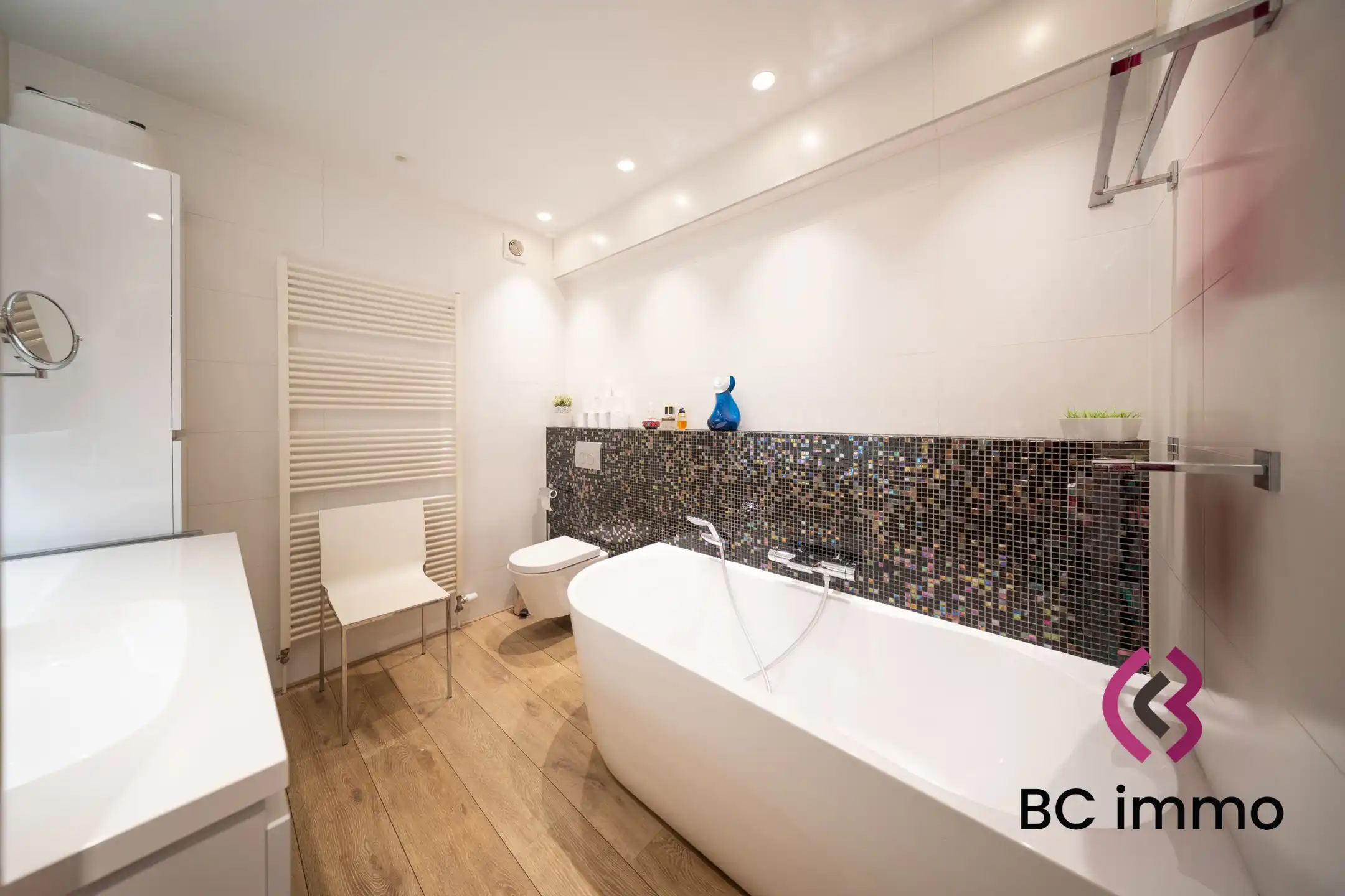 Exclusief appartement met 3 slaapkamers in hartje Hasselt foto 17