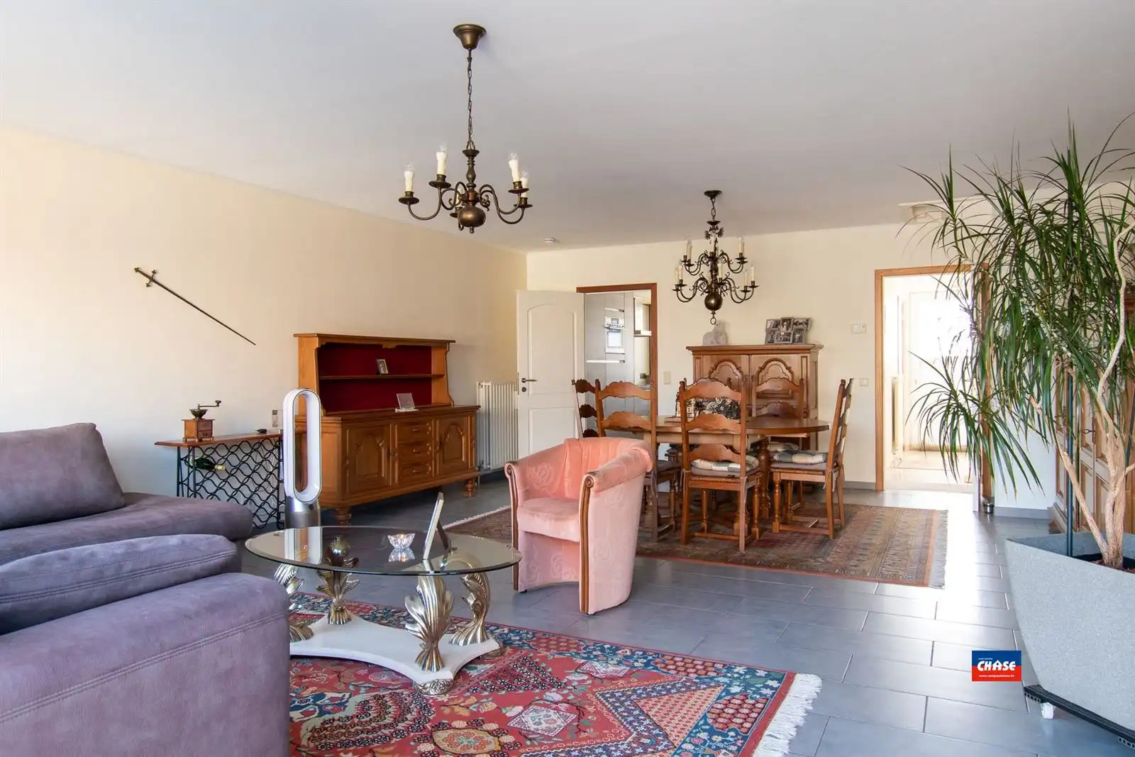 Instapklare gezinswoning met 3 slaapkamers en tuin foto 5