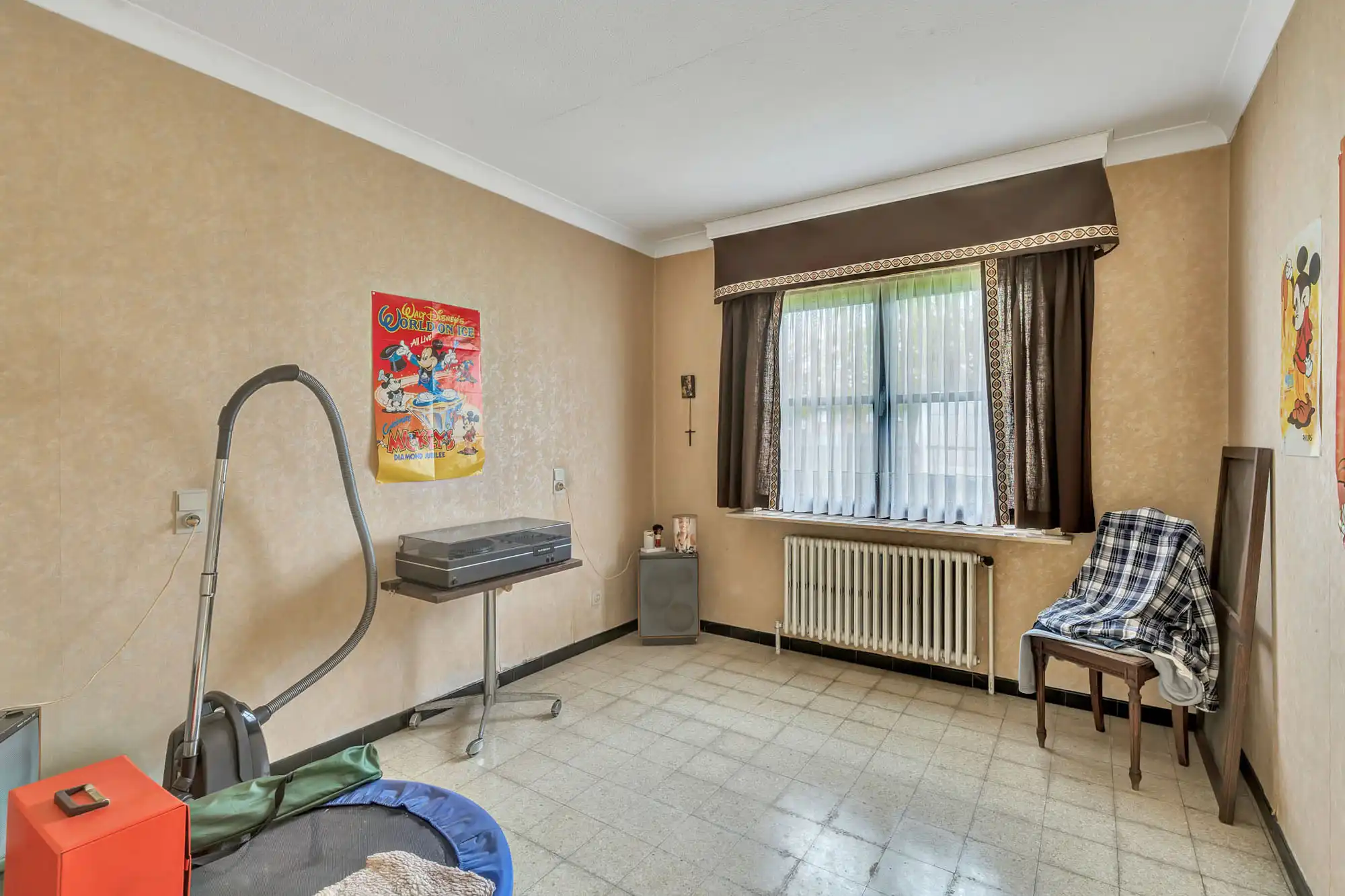 Te renoveren bungalow op toplocatie in Deinze foto 9