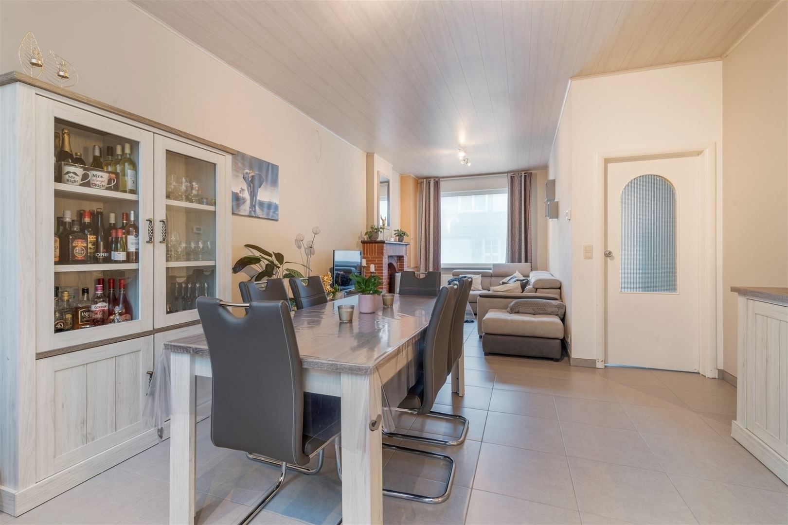 Huis met 2 garages foto 8