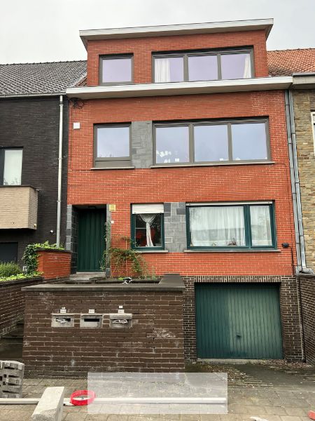 VERLAAGDE PRIJS! APPARTEMENT MET STAANPLAATS foto 3