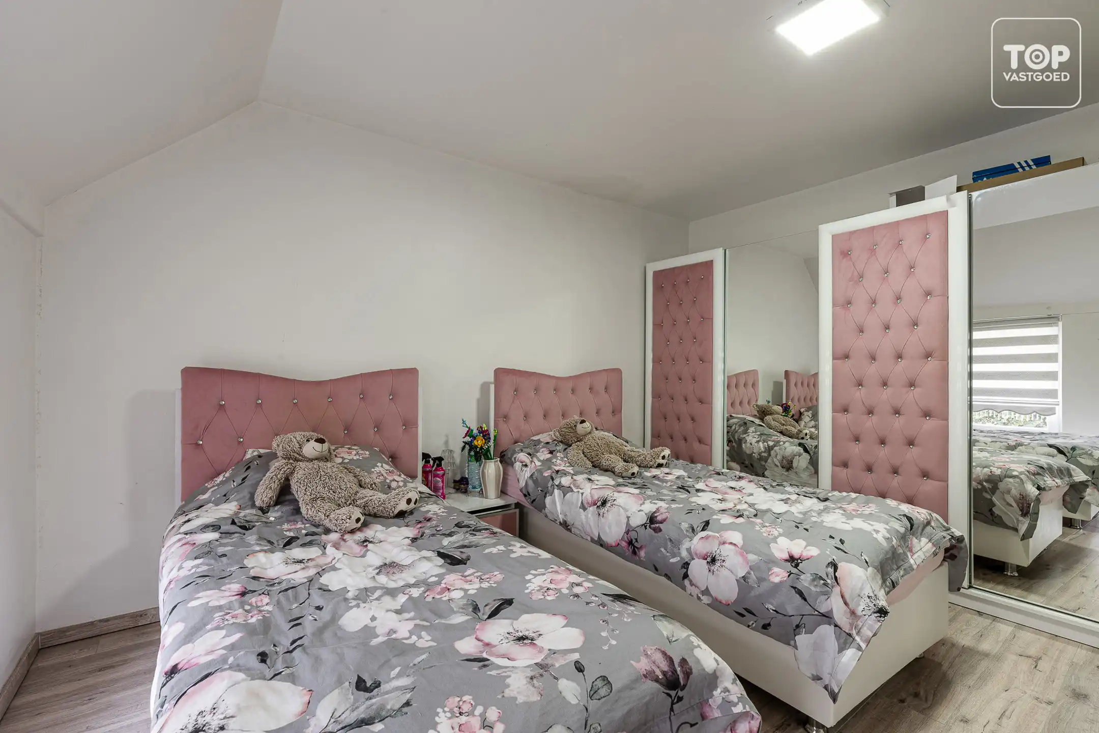 Instapklare woning met 4 slaapkamers op gunstige locatie. foto 17