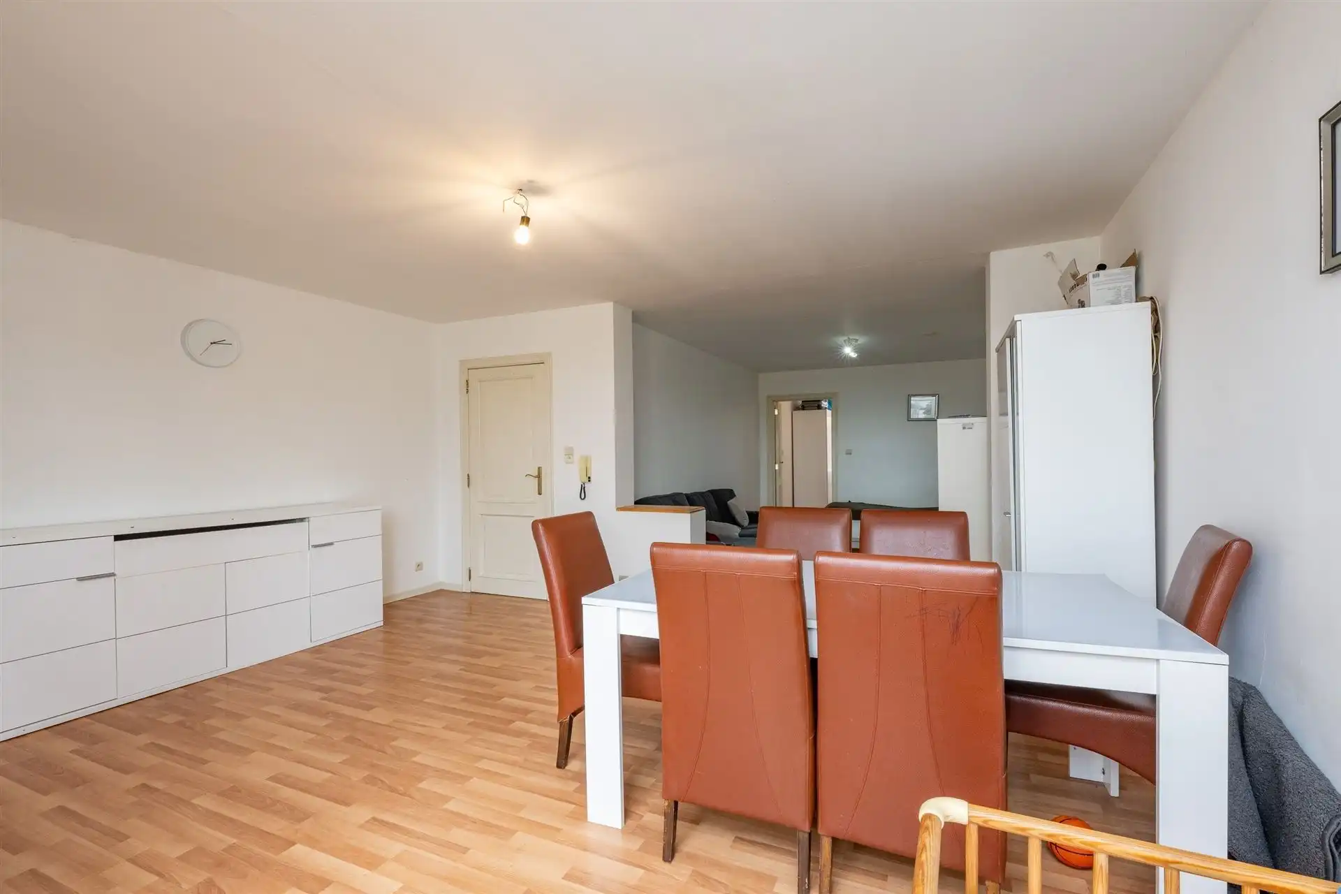 Appartementsgebouw foto 20