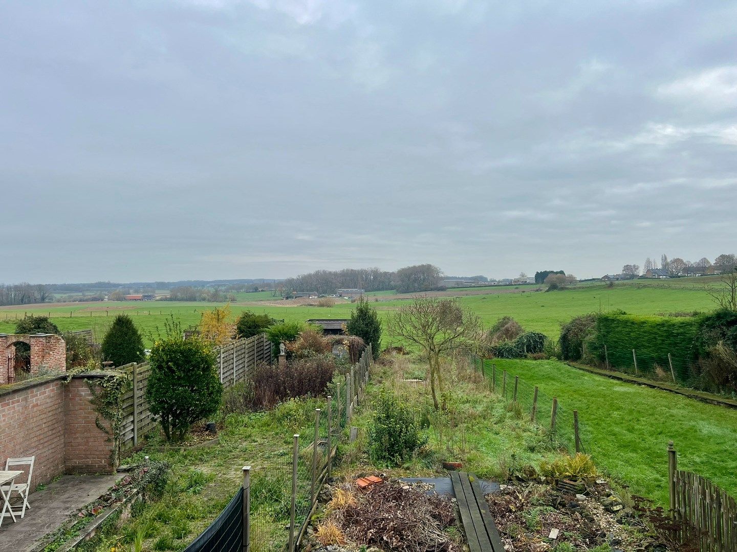 Op te frissen woning met tuin en open prachtig zicht over de velden.  foto 14