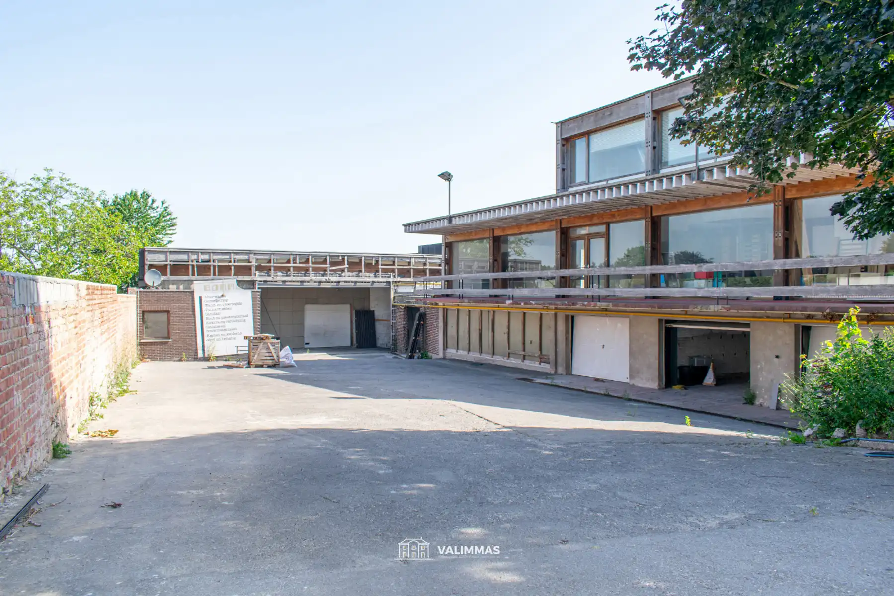 Handelsruimte/opslagplaats met parking (voormalige Gamma) foto 5