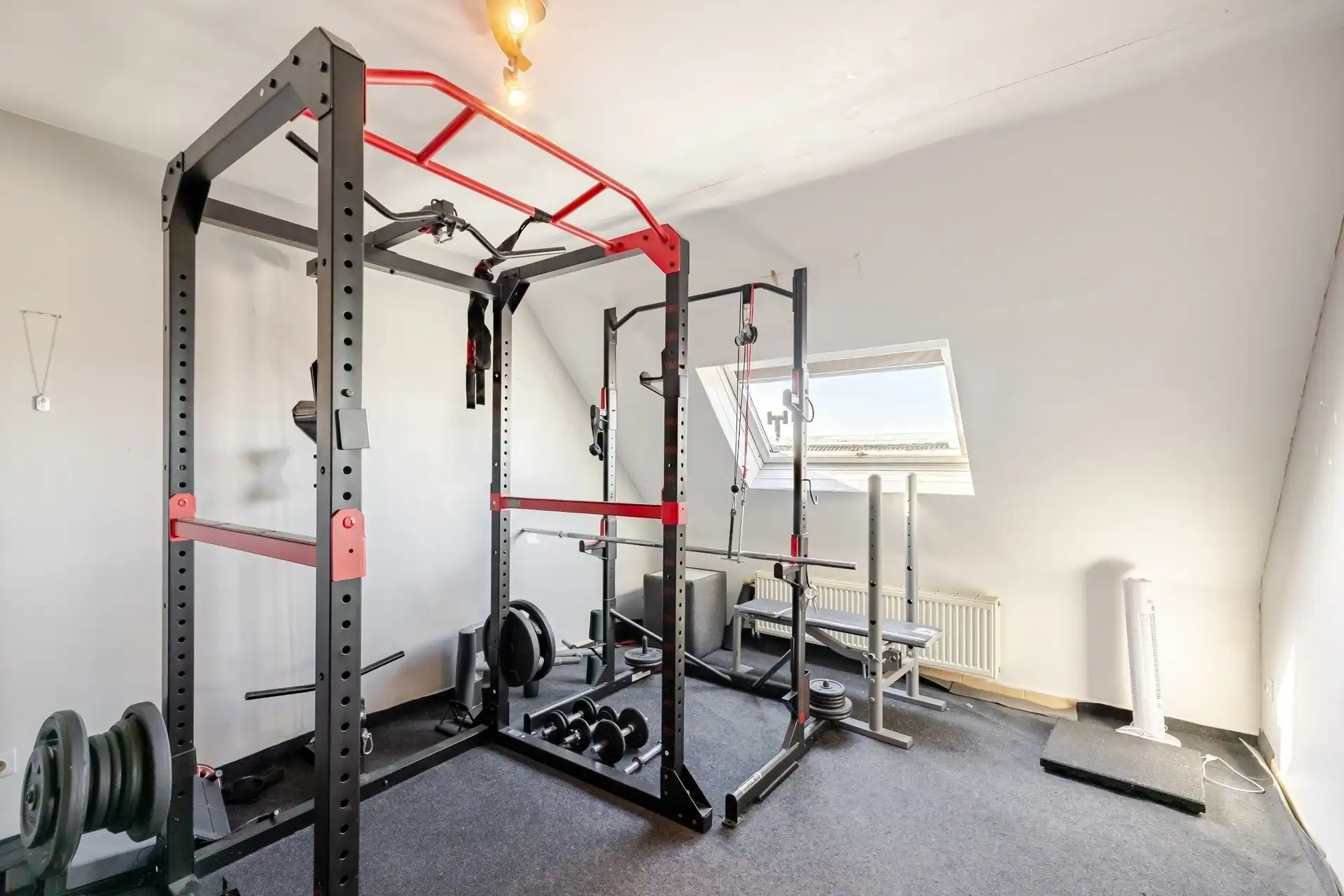 Ruime gezinswoning (225 m²) met 6 slaapkamers, garage en zonnige tuin in Oostende  foto 20