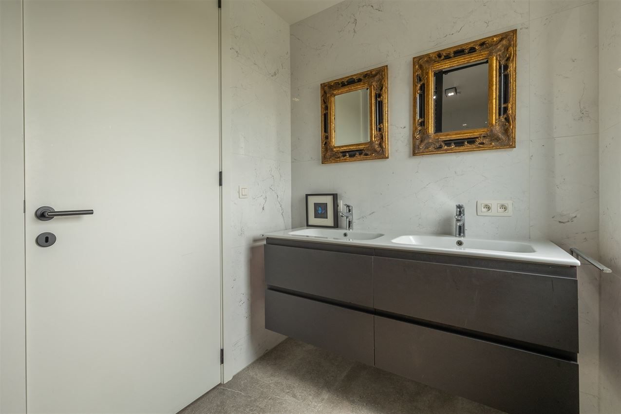 exclusieve penthouse in centrum foto 18