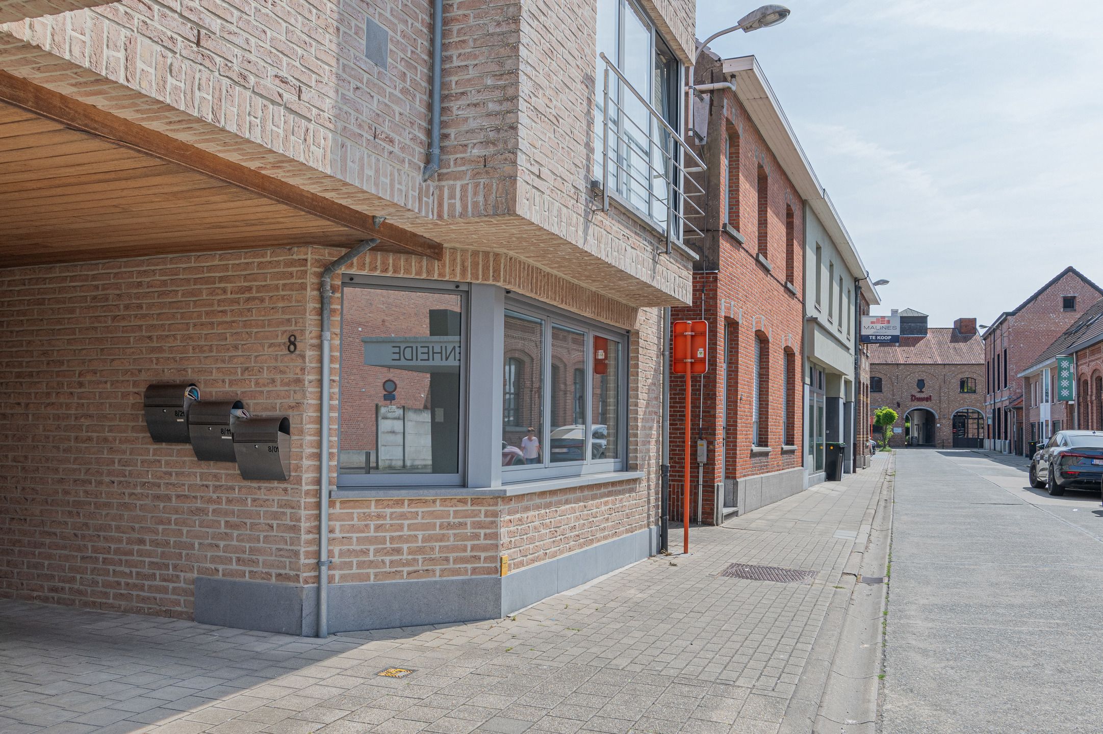 Gelijkvloers appartement met 2 slaapkamers! foto 23