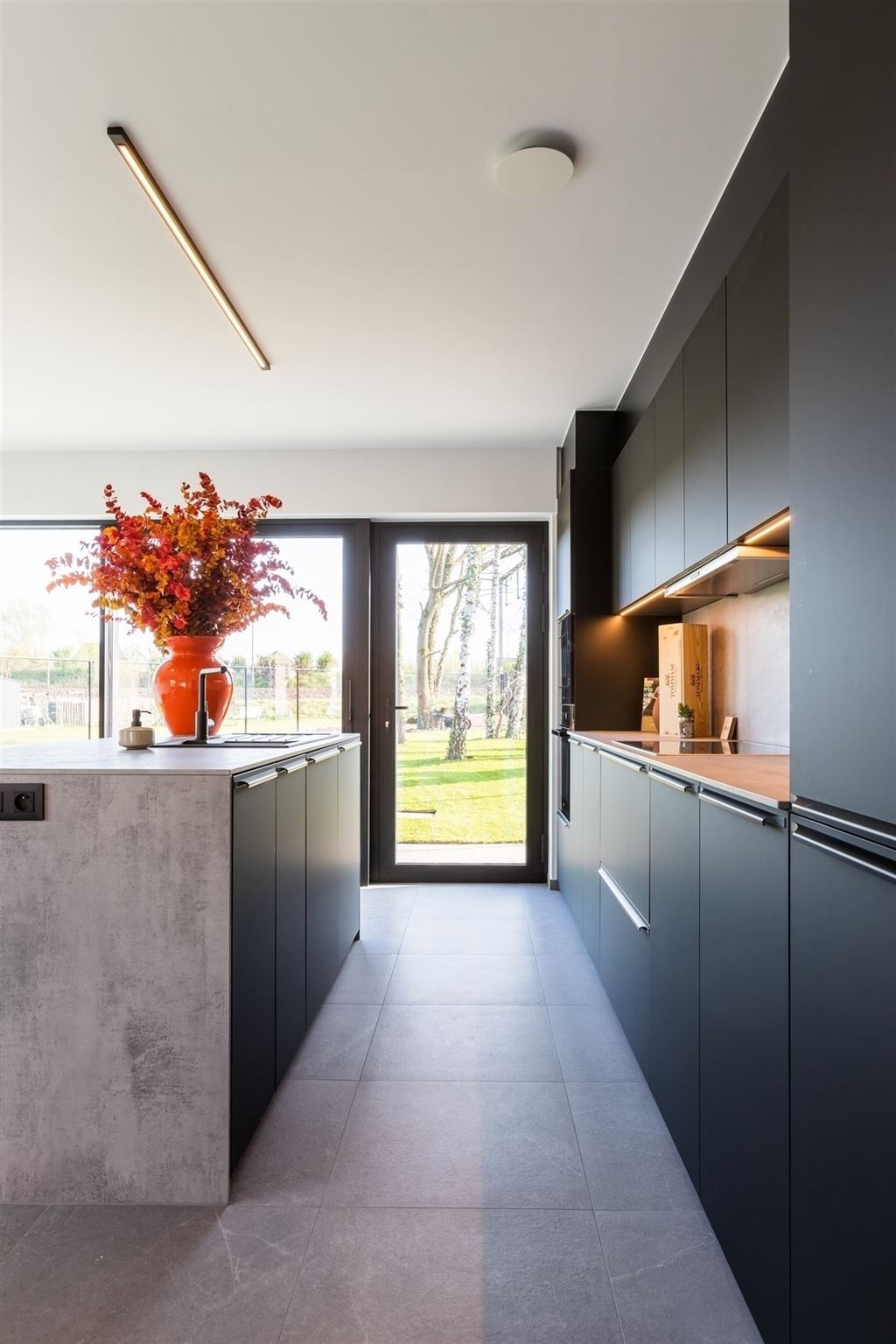 Bijzonder energiezuinige 4slpk woning foto 7