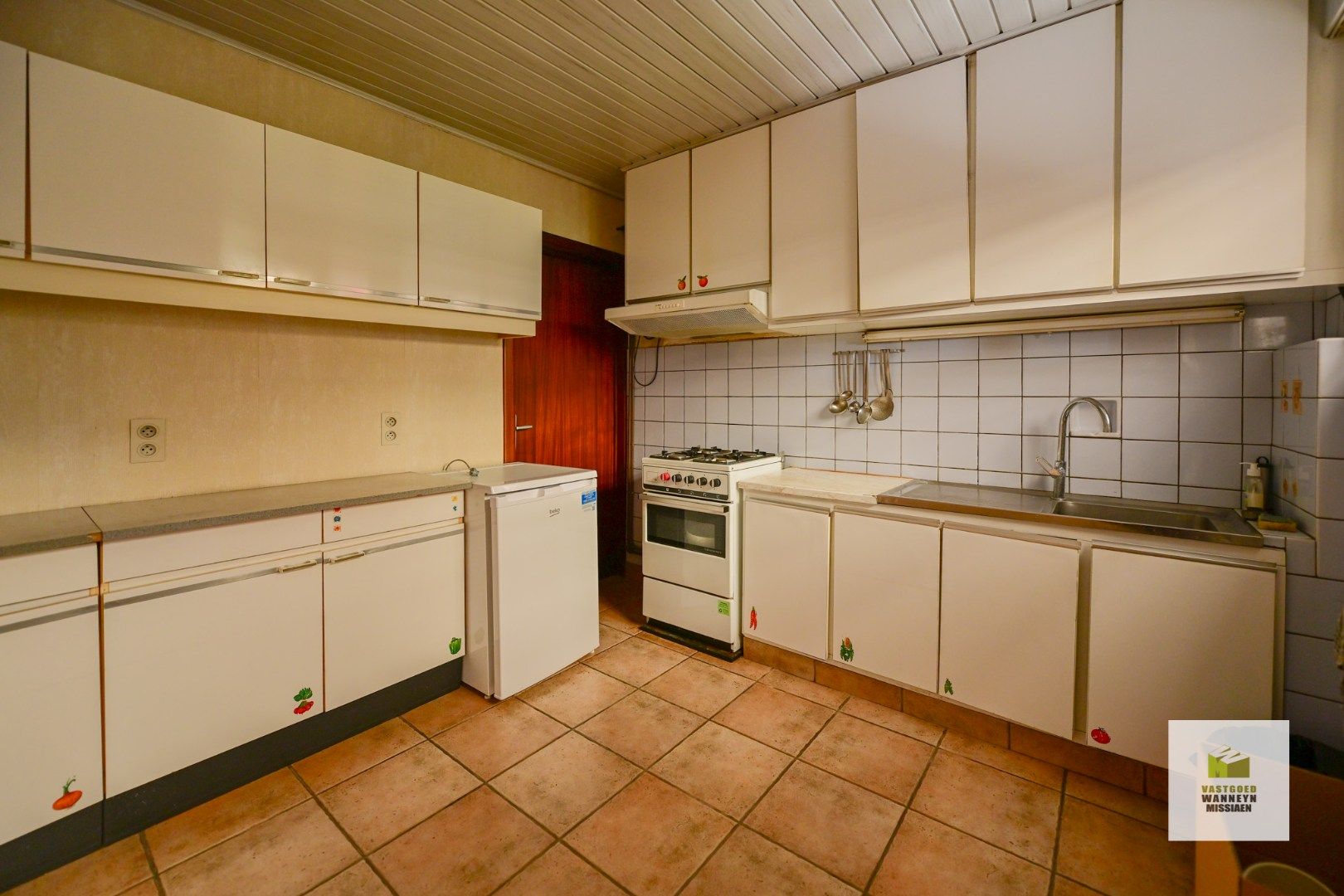 Gelijkvloerse te renoveren of herop te bouwen woning op 811m2 aan bosrand te Hertsberge foto 22