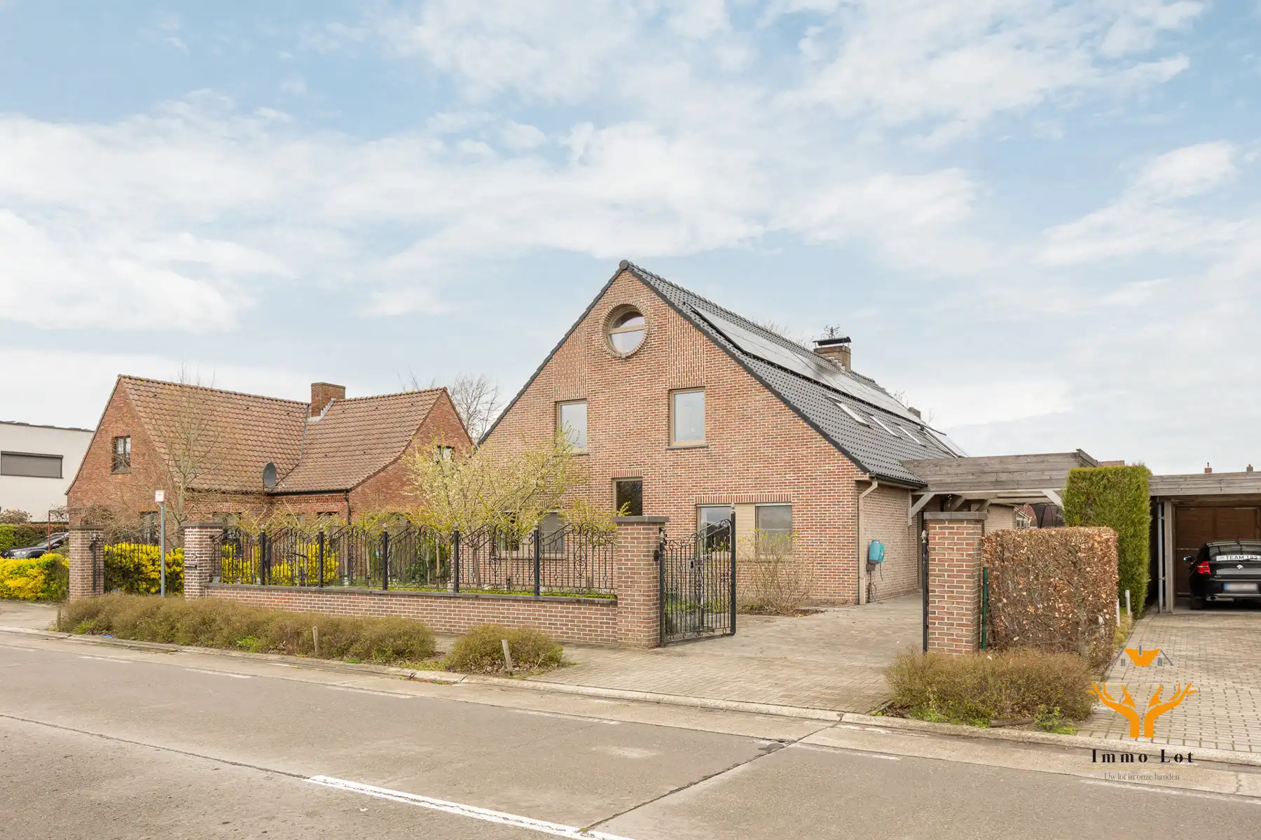 Instapklare gezinswoning met 7 slpk en tal van mogelijkheden foto 32