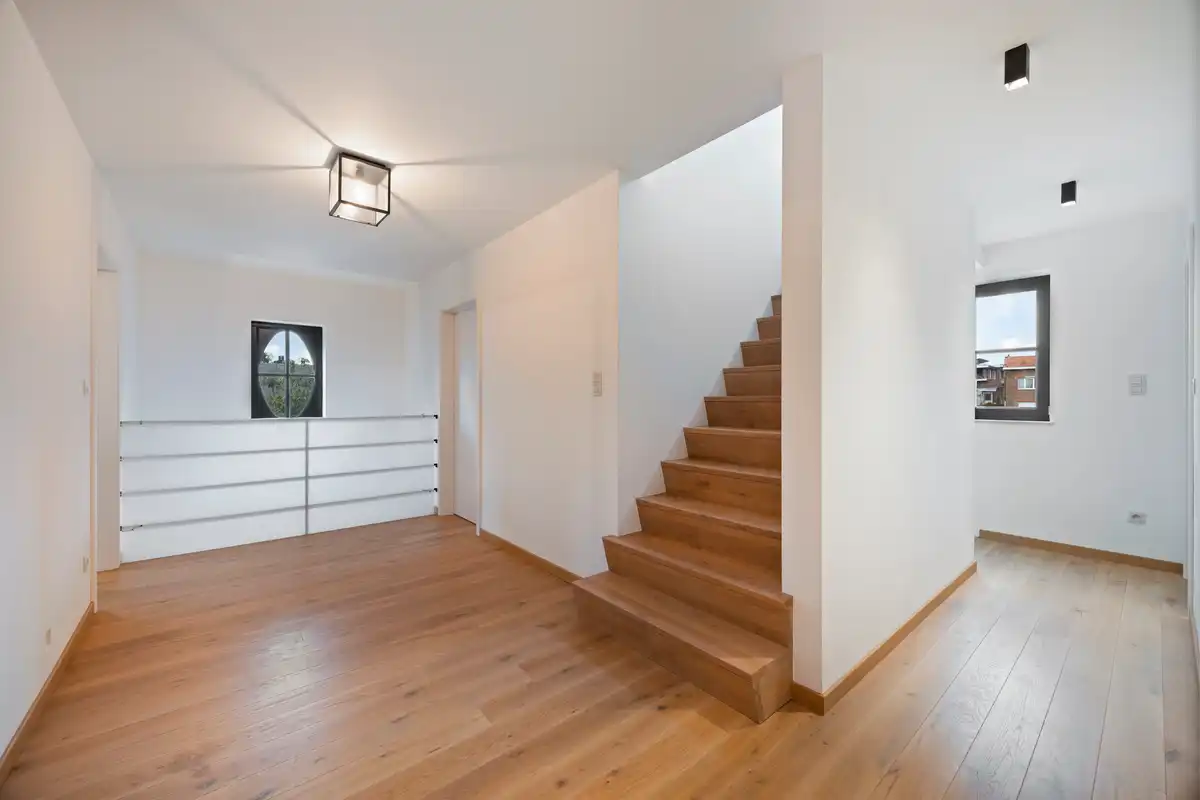 Stijlvolle villa met hoogwaardige afwerking foto 11