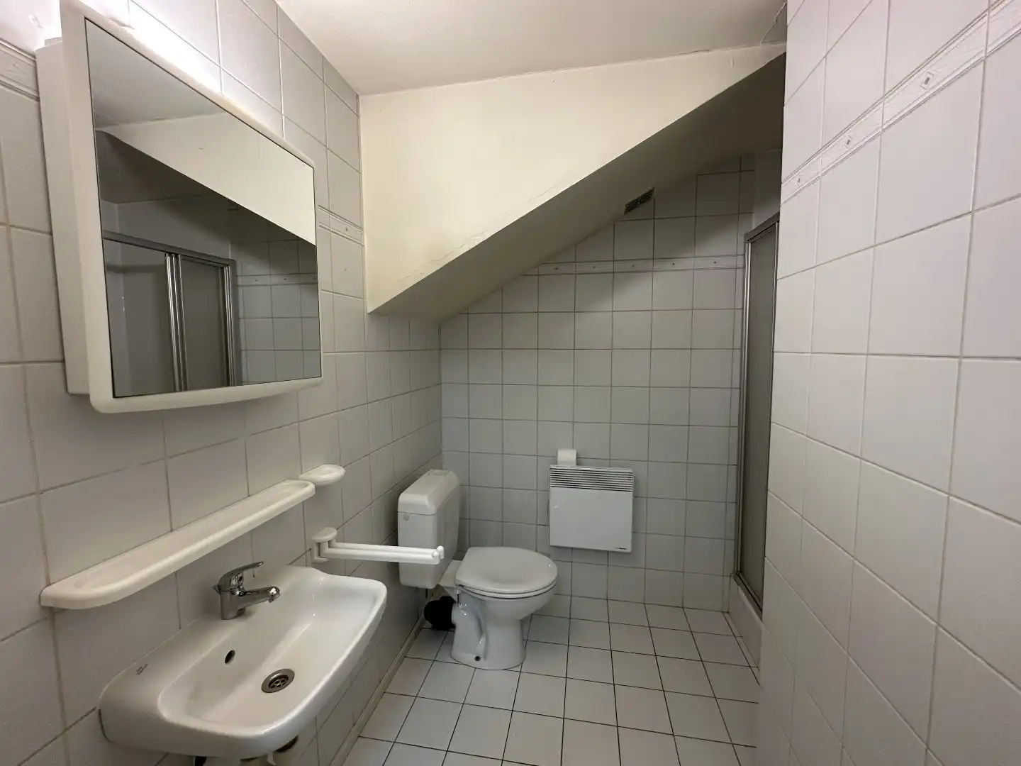 Centraal gelegen 1-slaapkamer appartement, Torhout foto 11