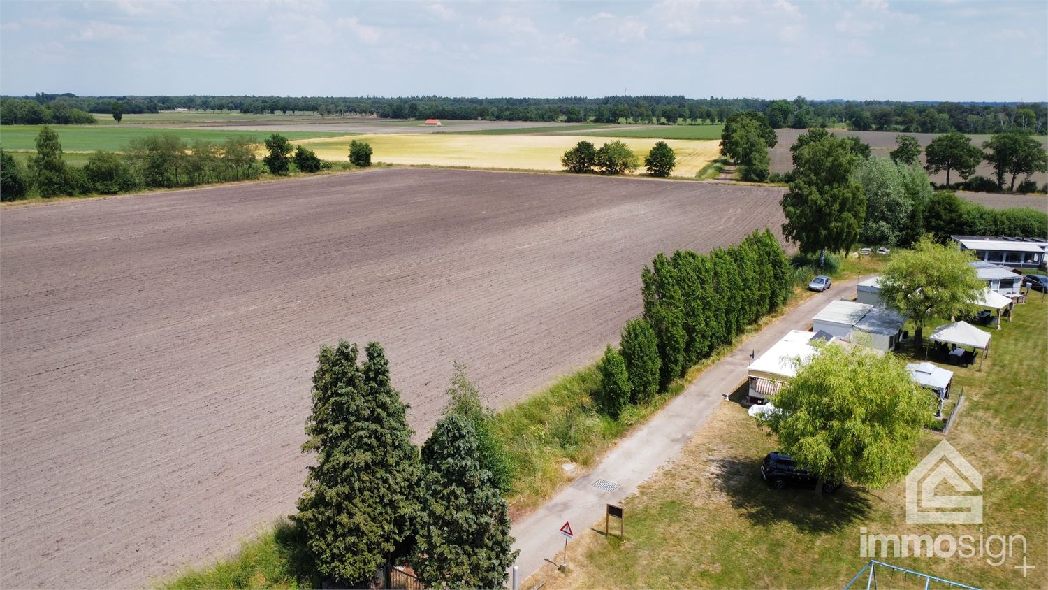 Zéér goed draaiende camping met ruim klantenbestand, zwembad, feestzaal en woning(en)! foto 16