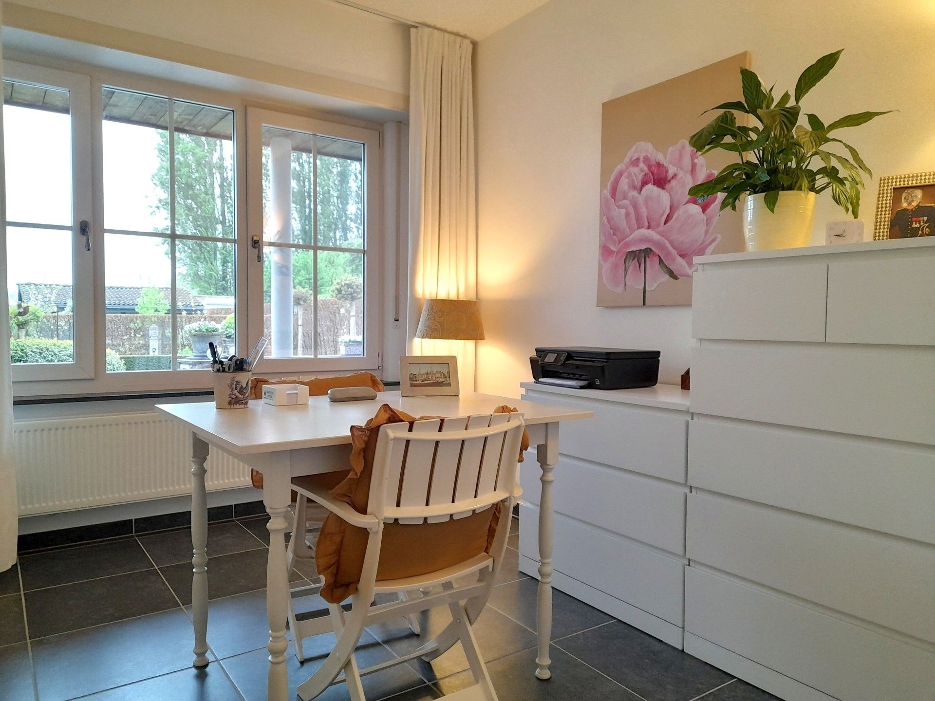 Prachtig 2-slpk-appartement met garage, terras en tuin  foto 10