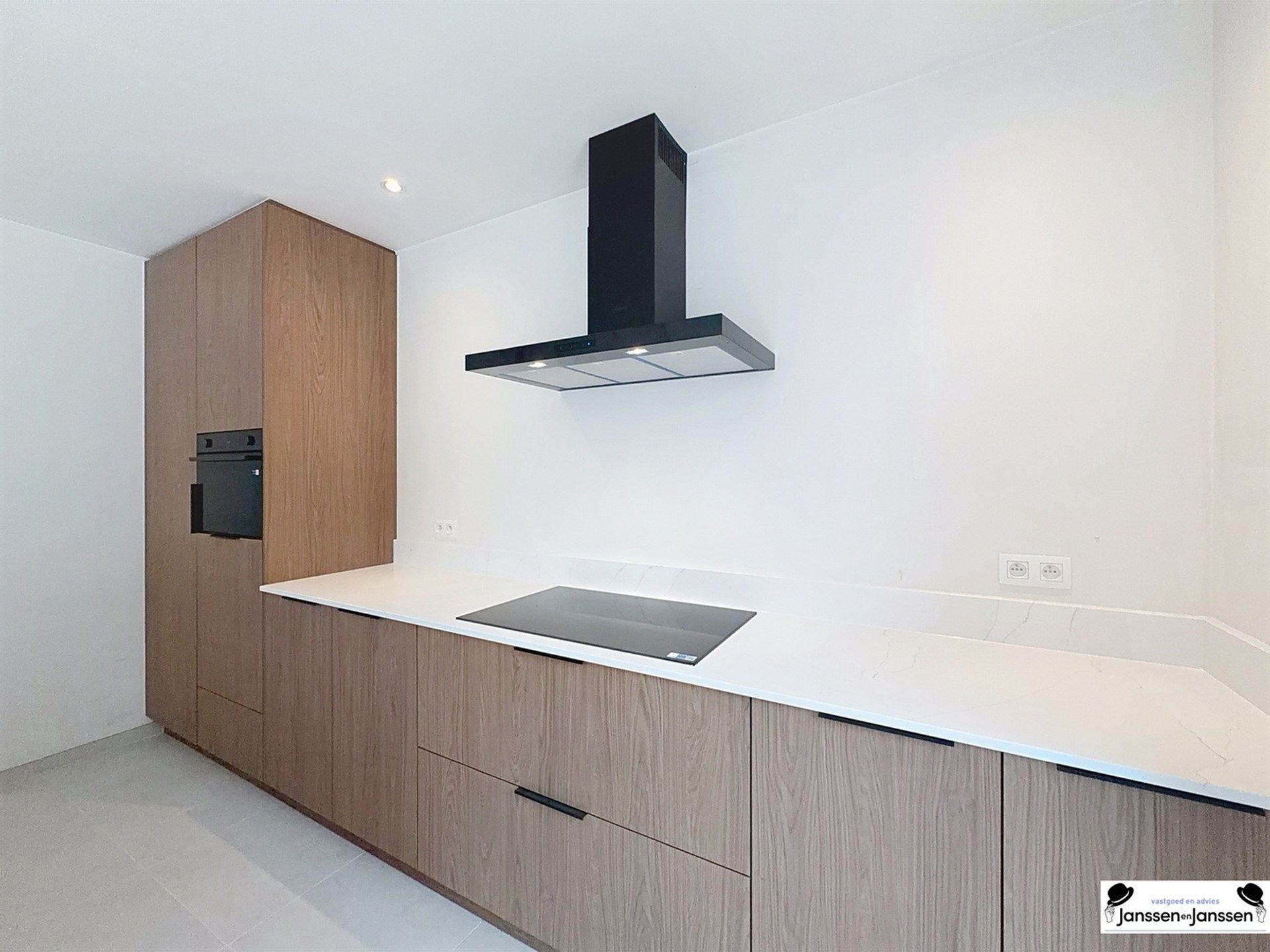Instapklare, energiezuinige halfopen woning met moderne luxe op toplocatie in Geel foto 14