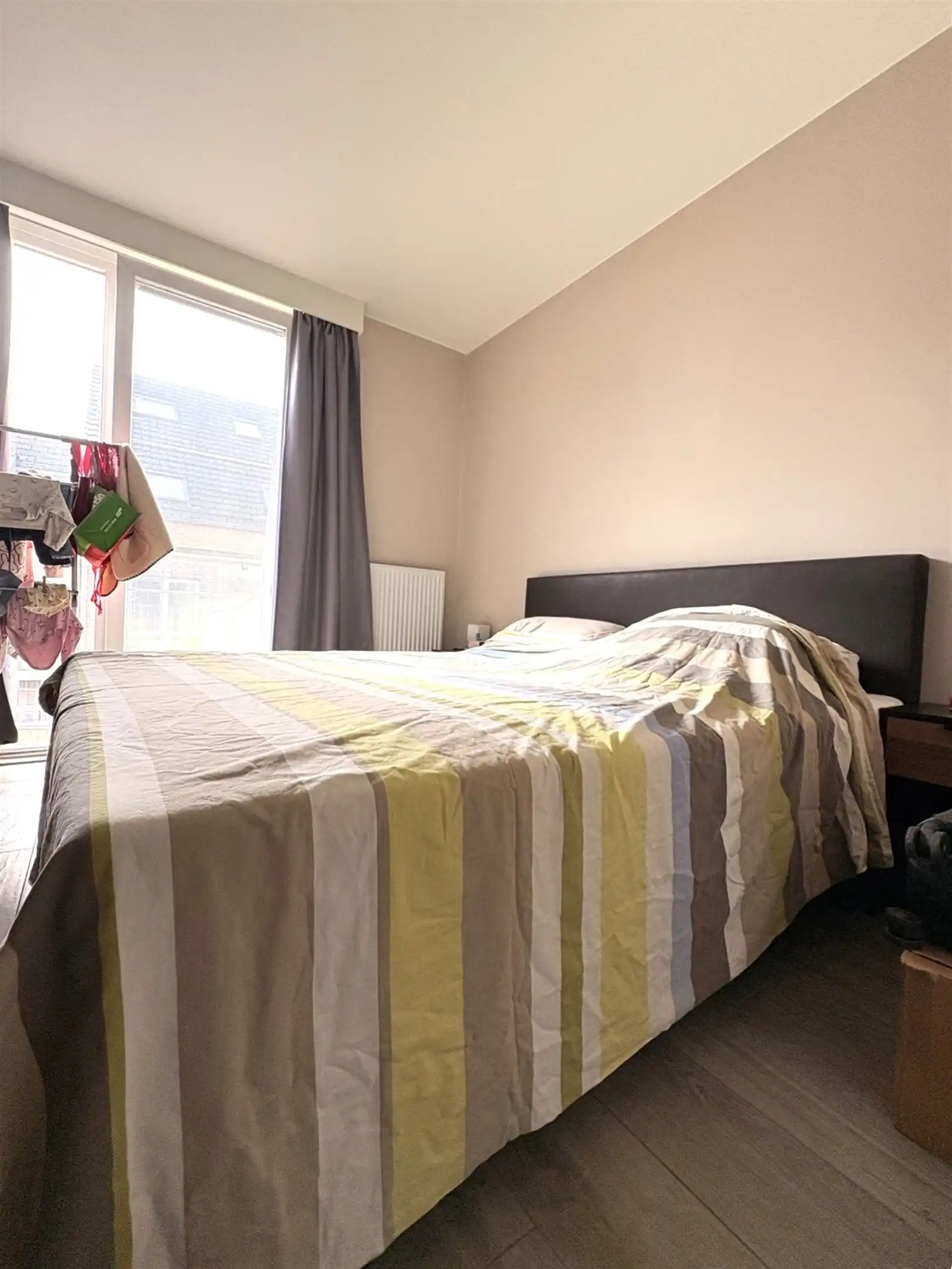 Prachtig Recent Appartement op Ideale Locatie in Sint-Gillis foto 7