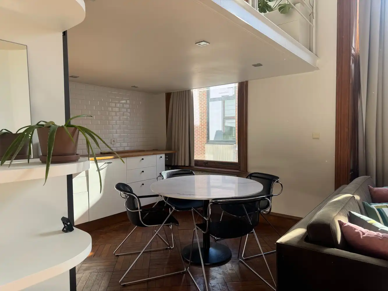 Uniek en gemeubeld 1-slaapkamerappartement op toplocatie bij de Meir foto 8