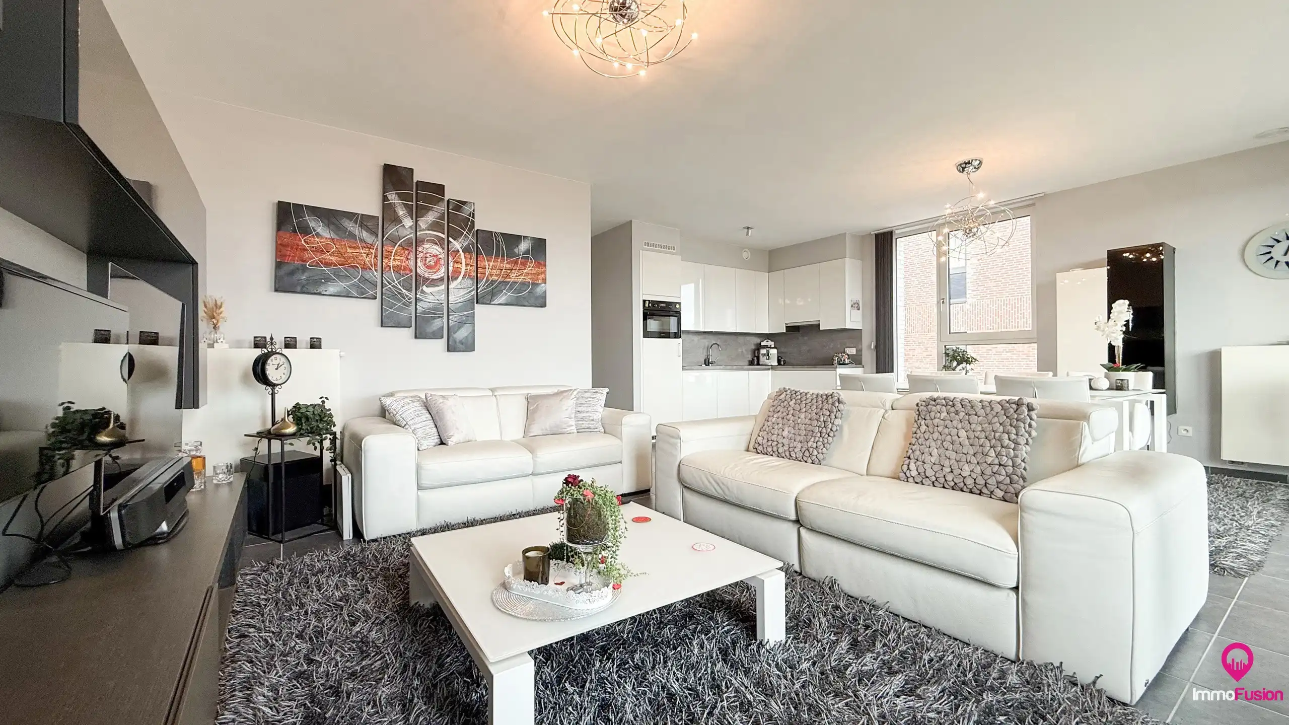 Modern appartement , bemeubeld met vrij uitzicht en parkeerplaats! foto 5