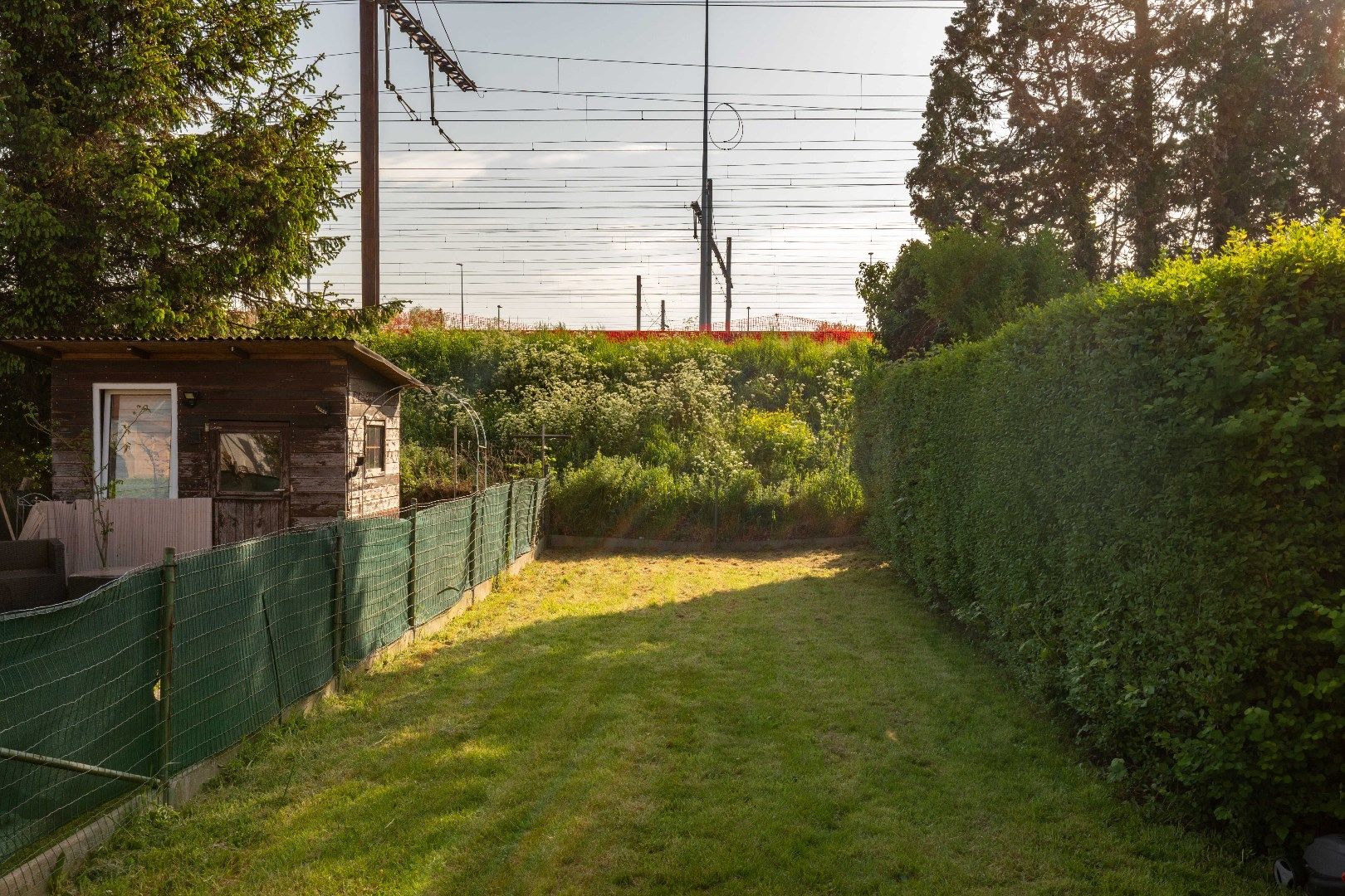 Gezellige, gerenoveerde woning met zonnige tuin nabij station in Sint-Michiels foto 14