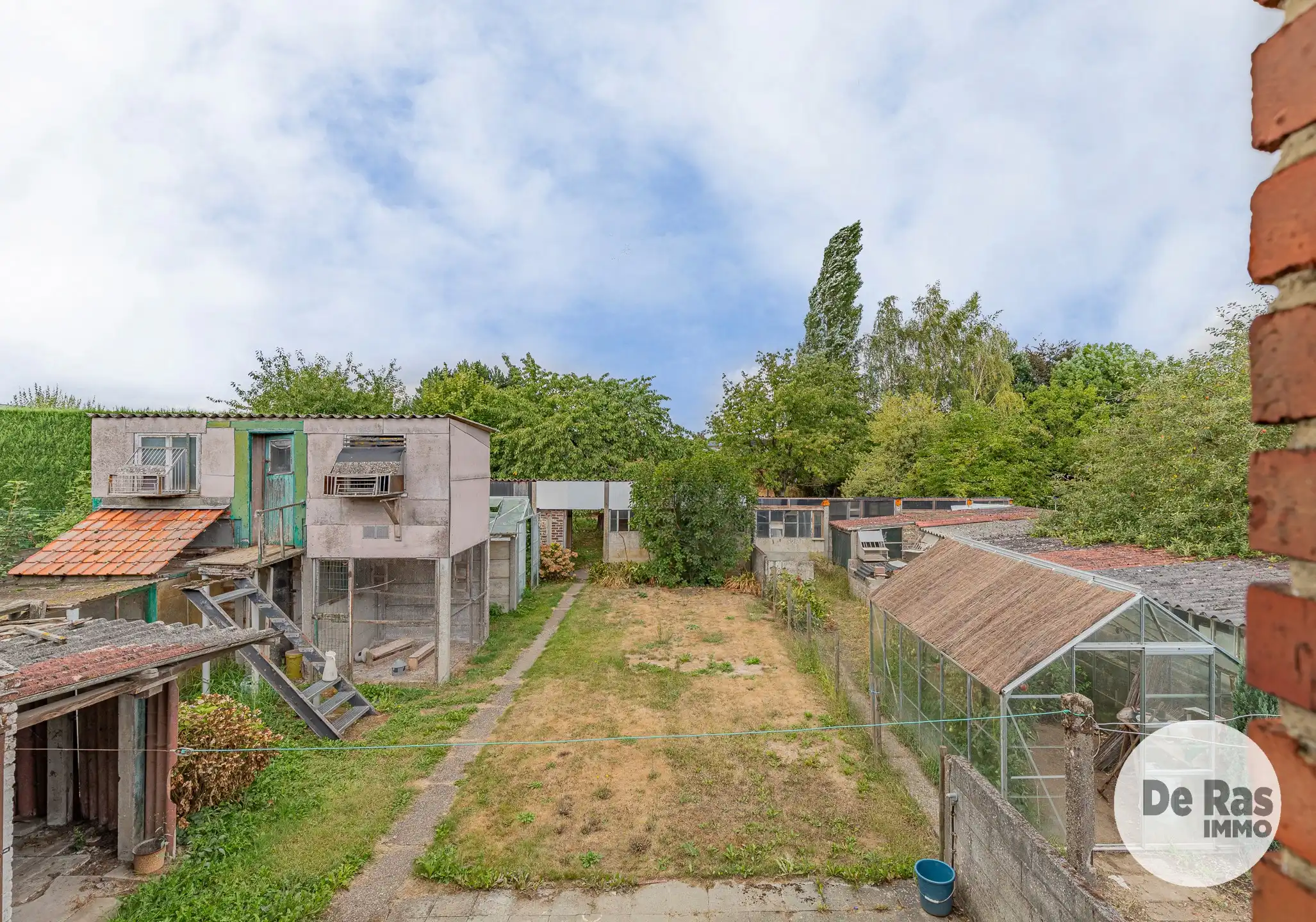 OOSTERZELE - Te renoveren woning met tal van mogelijkheden foto 35