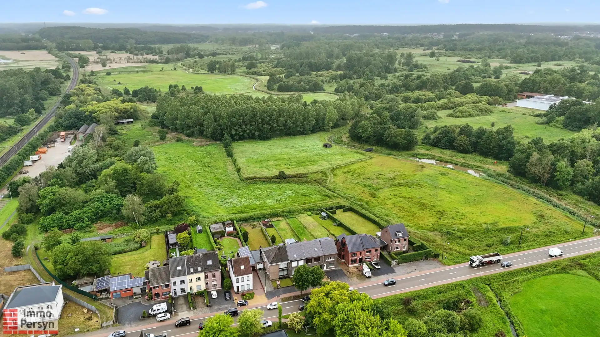 Stevige gezinswoning met 3 slaapkamers en prachtig groen uitzicht foto 29
