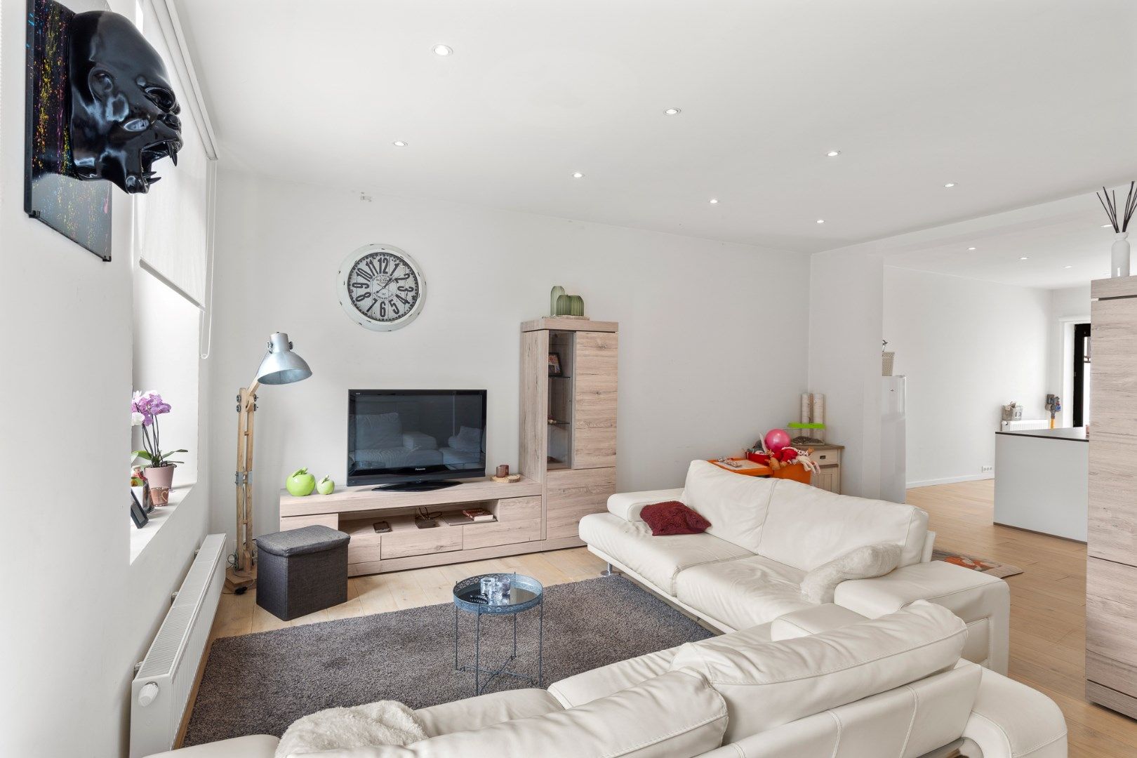 SCHITTEREND 2 SLPK APPARTEMENT MET ZONNIG TERRAS VLAKBIJ CENTRUM foto 4