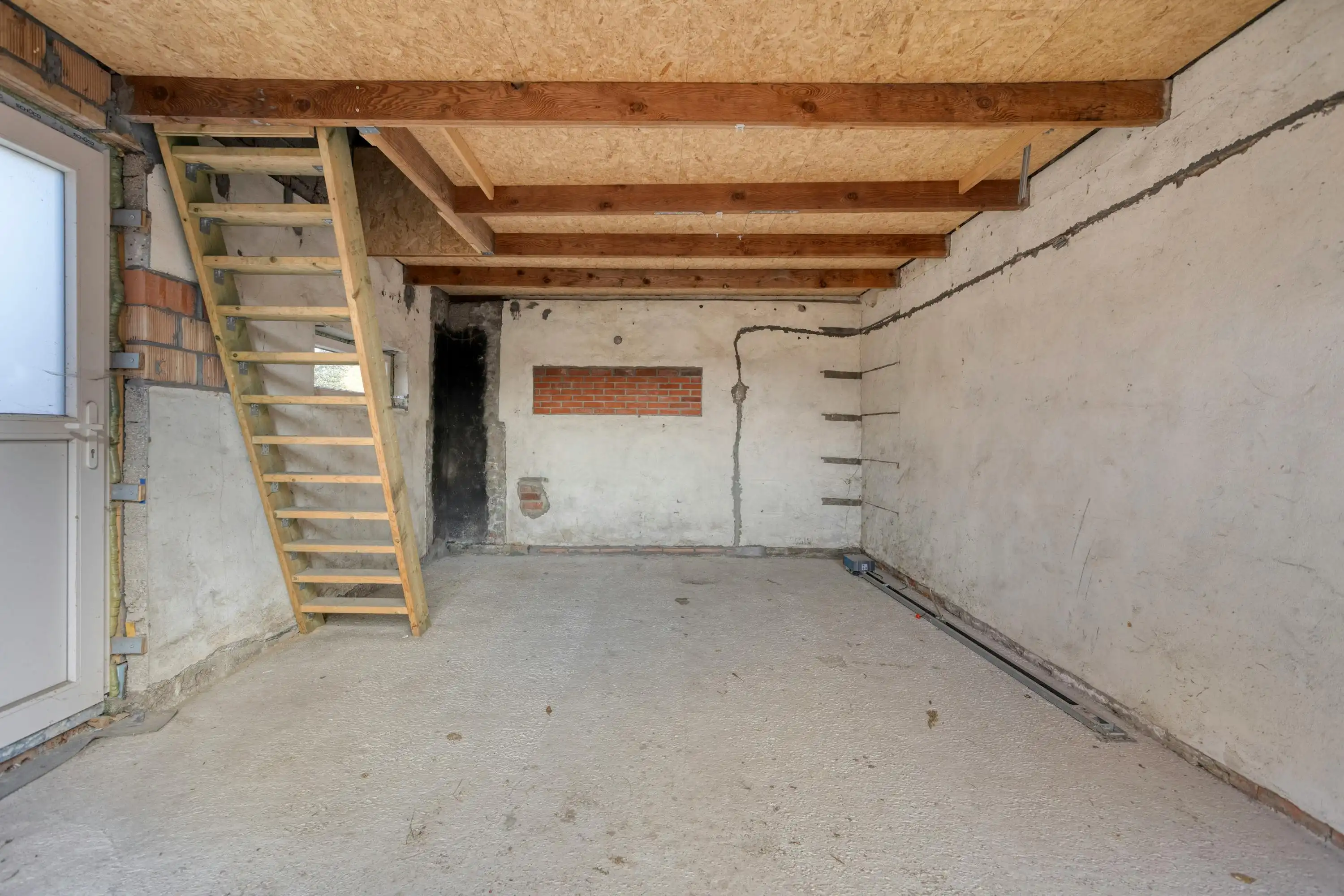 Vrijstaand, gelijkvloers huis met potentieel te Maldegem foto 12